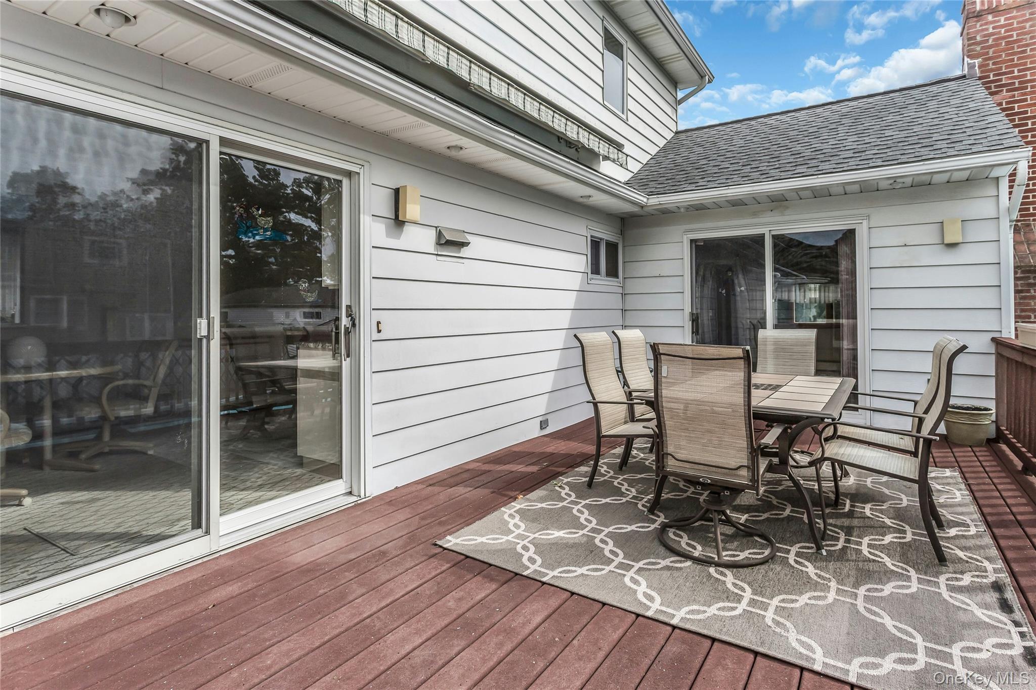 472 Chelsea Avenue – For Sale photo 25