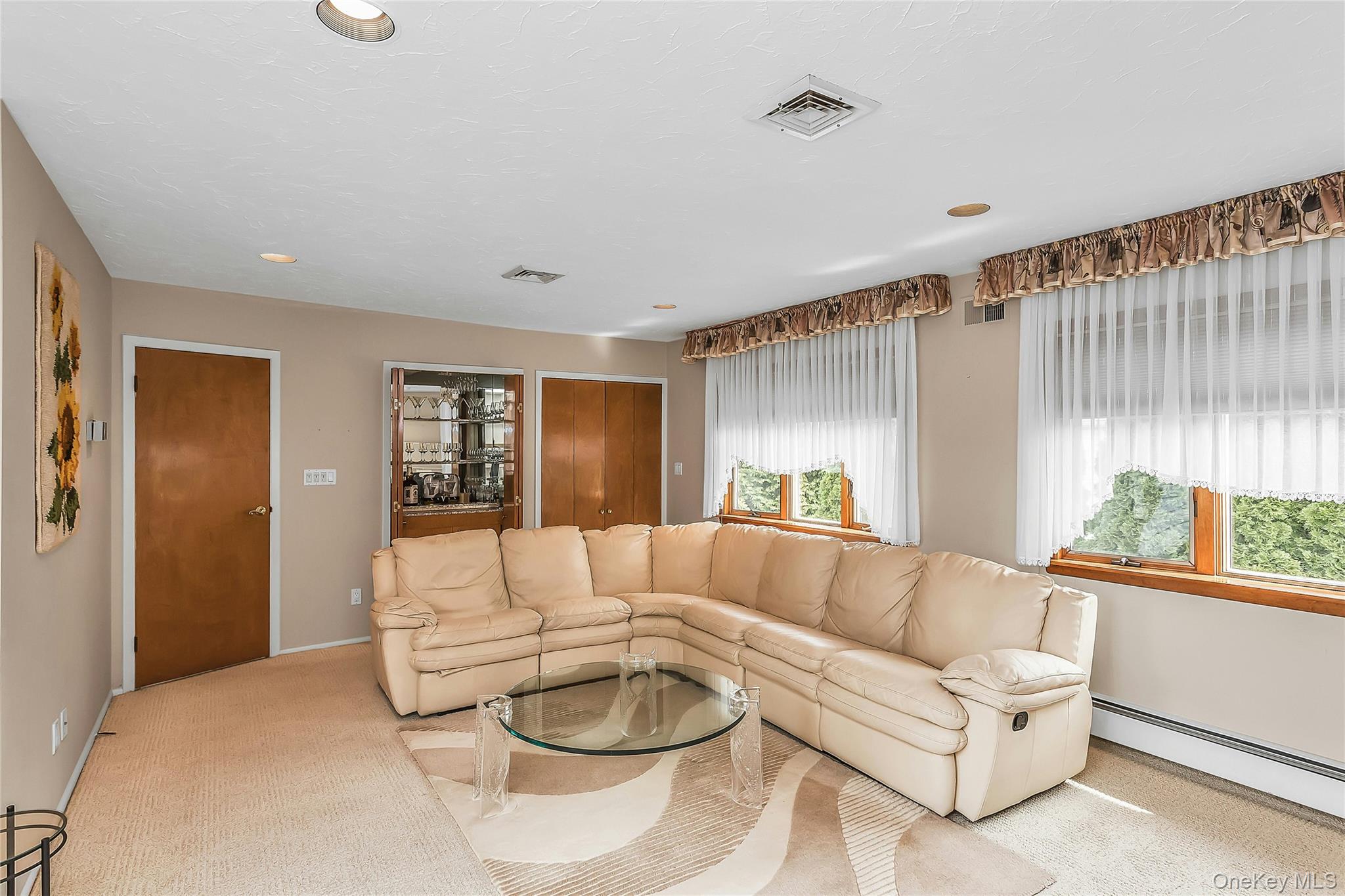 472 Chelsea Avenue – For Sale photo 12