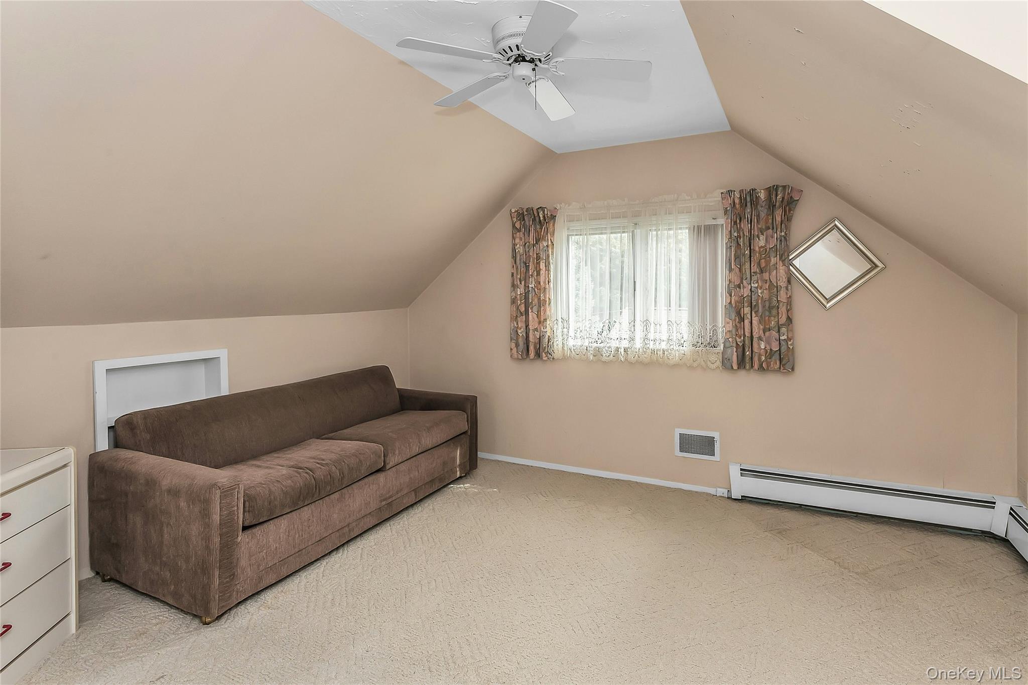 472 Chelsea Avenue – For Sale photo 17