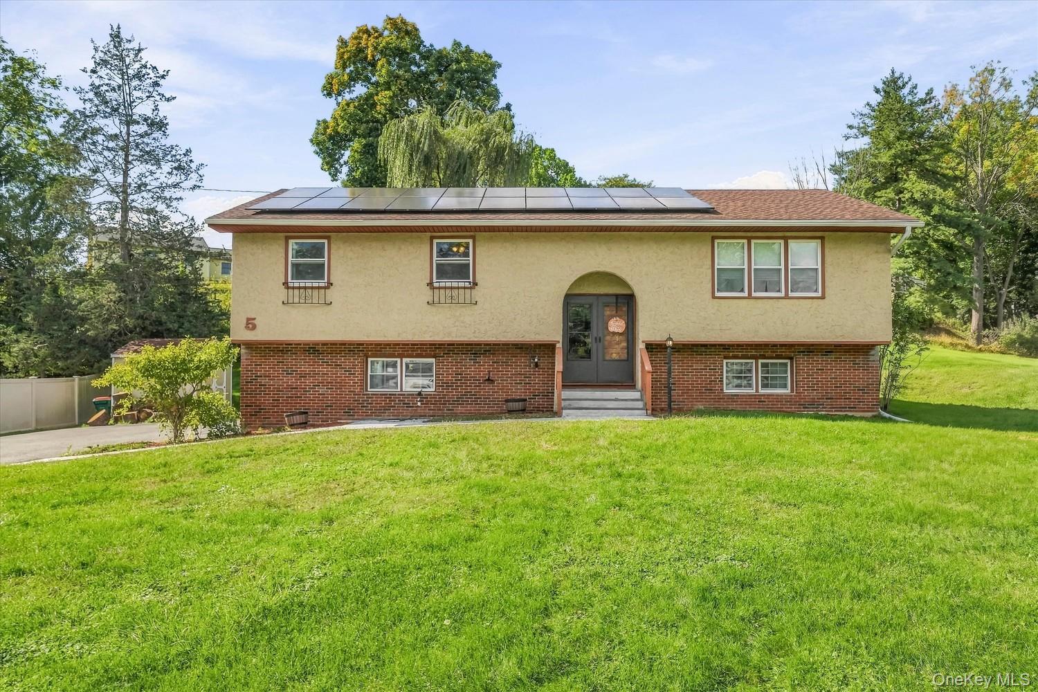 5 Bird Lane – For Sale photo 6