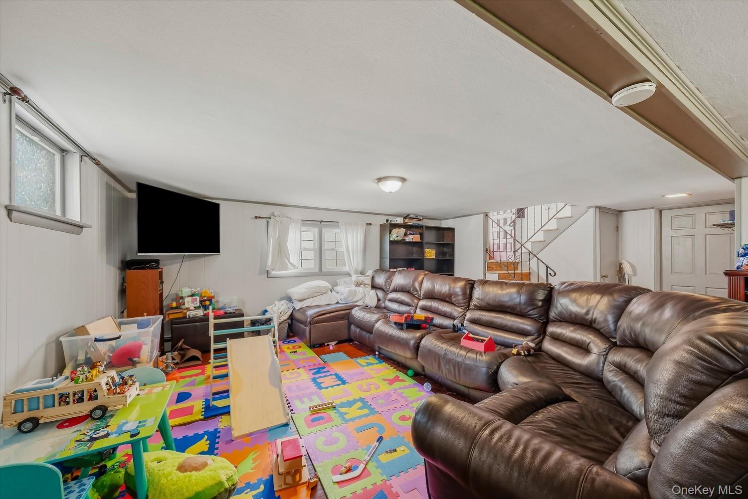 5 Bird Lane – For Sale photo 29
