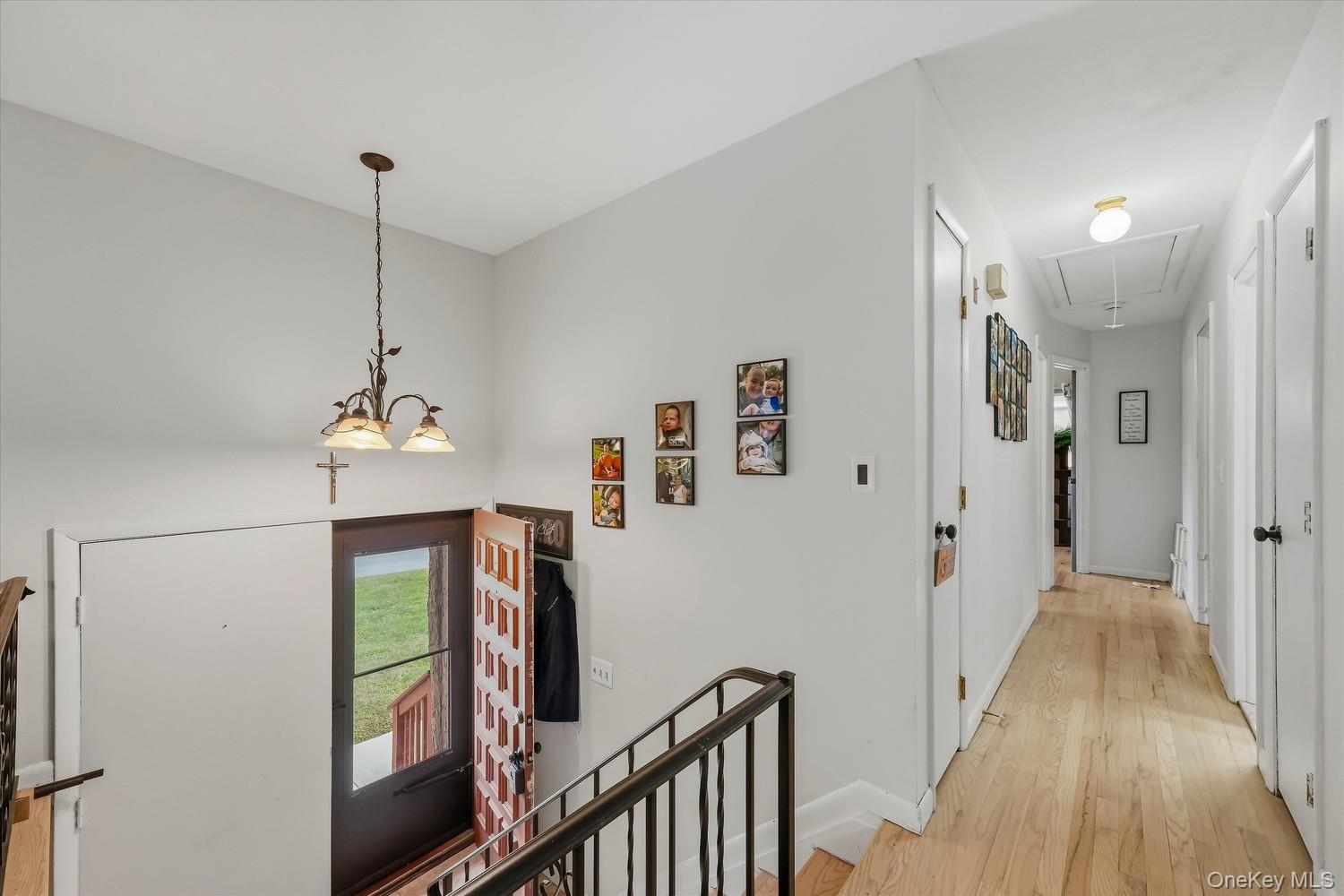 5 Bird Lane – For Sale photo 8