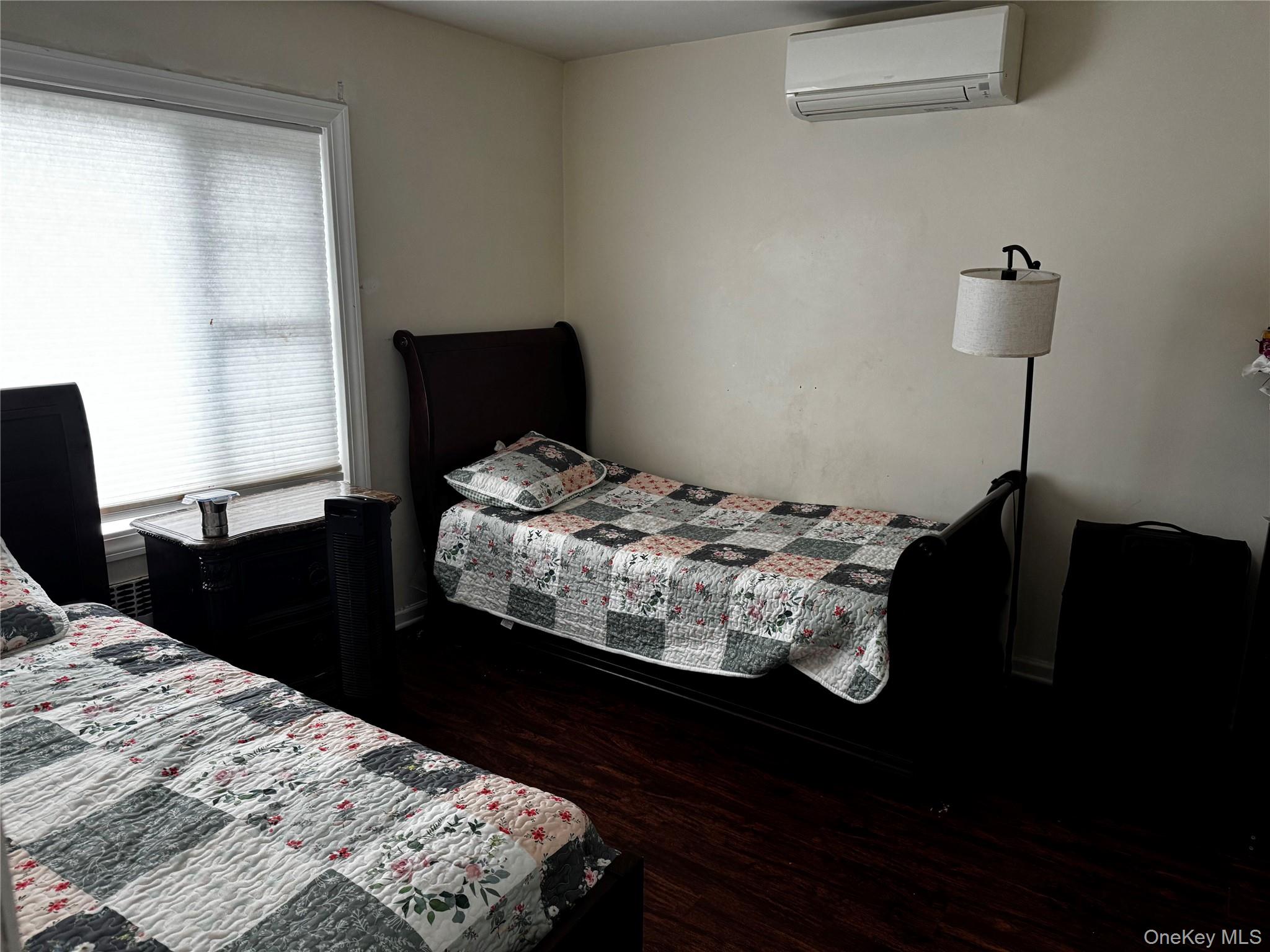 28 Bank Street – For Rent photo 10