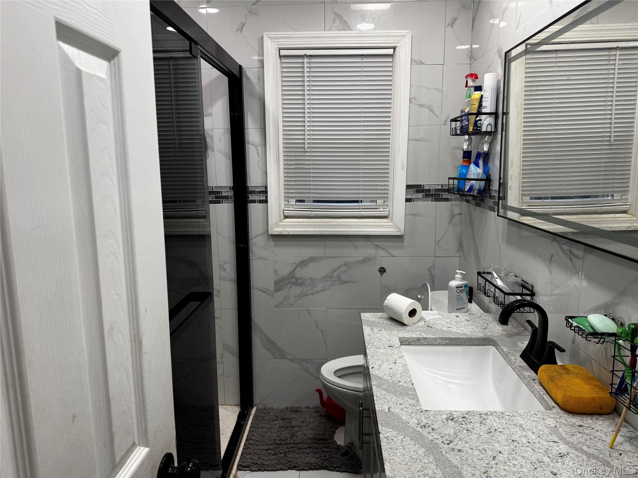 28 Bank Street – For Rent photo 12