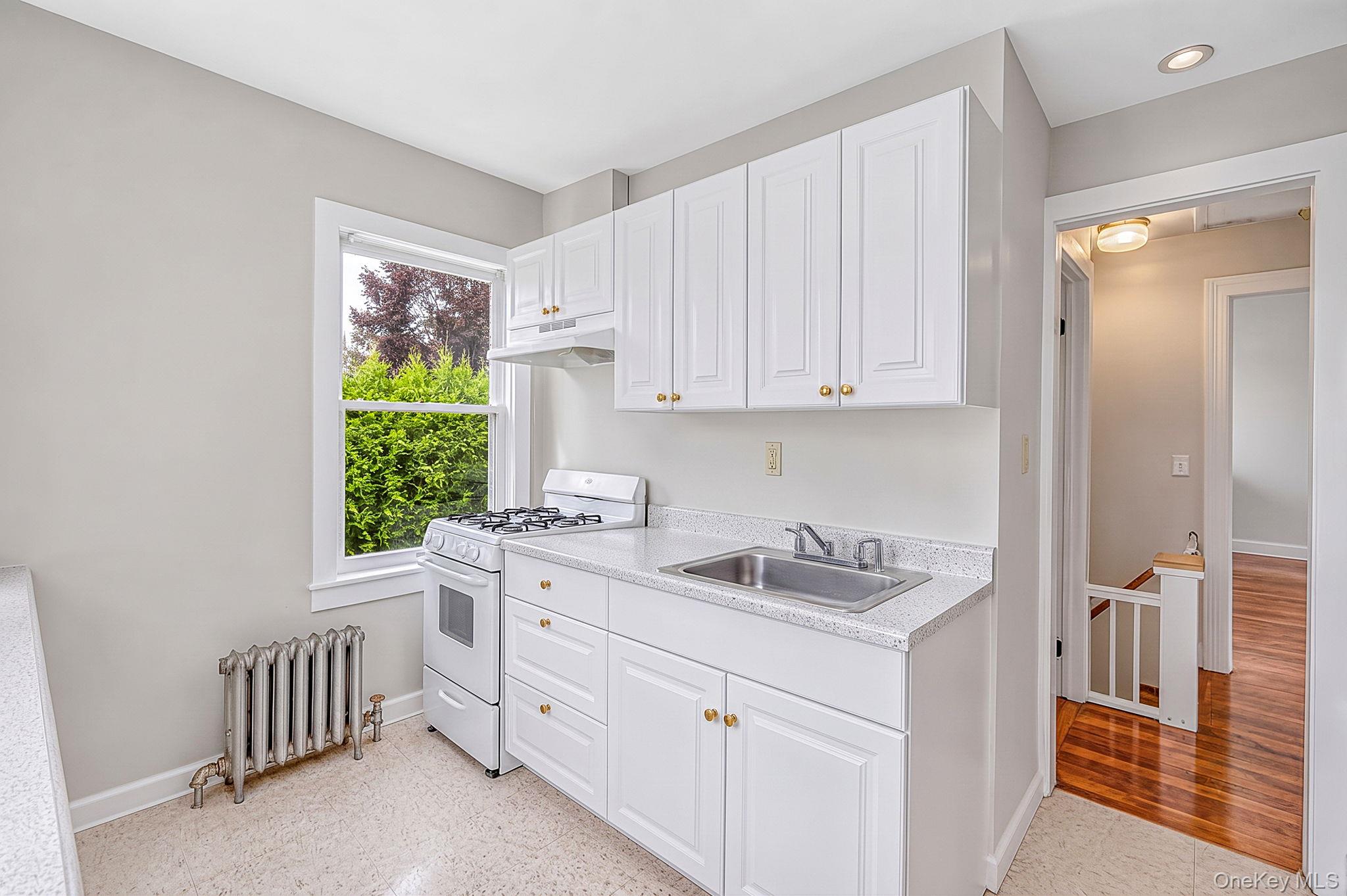 46 Glenlawn Avenue – For Sale photo 23
