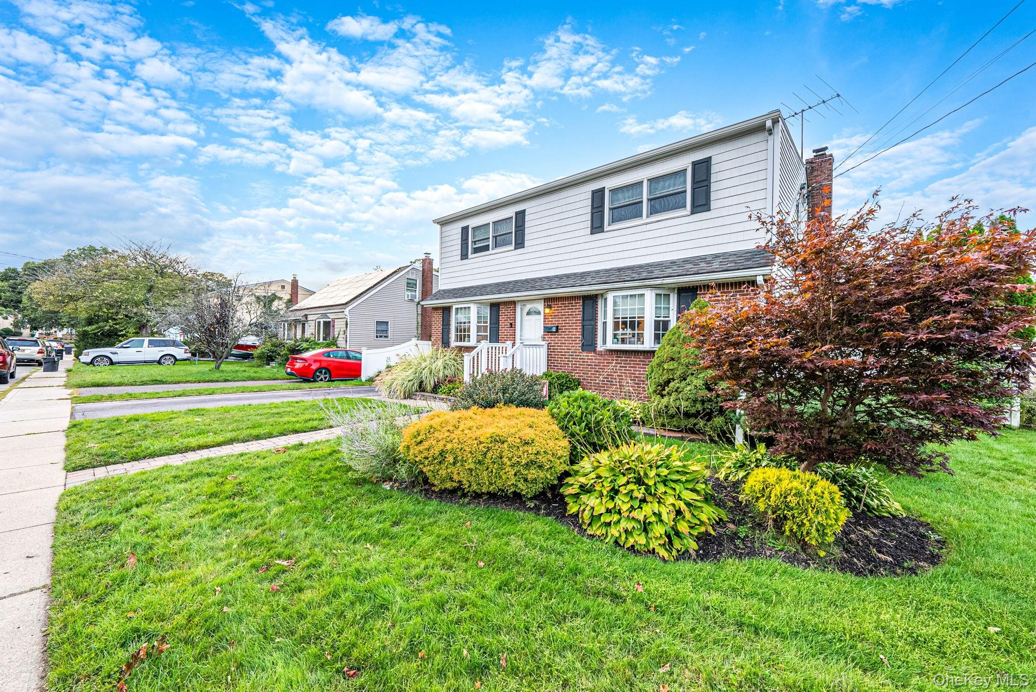 9 Cortelyou Street W – For Sale photo 5
