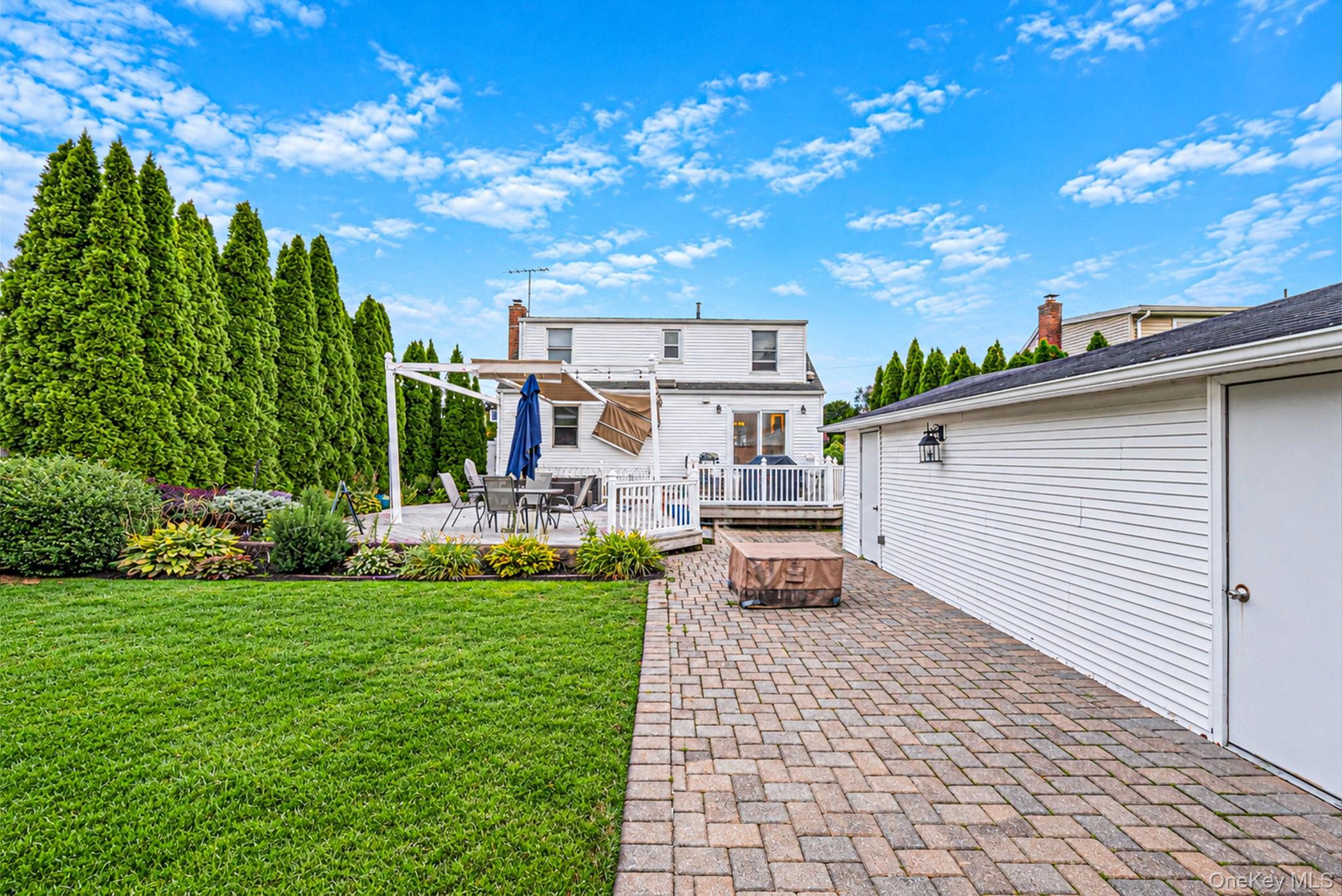 9 Cortelyou Street W – For Sale photo 9
