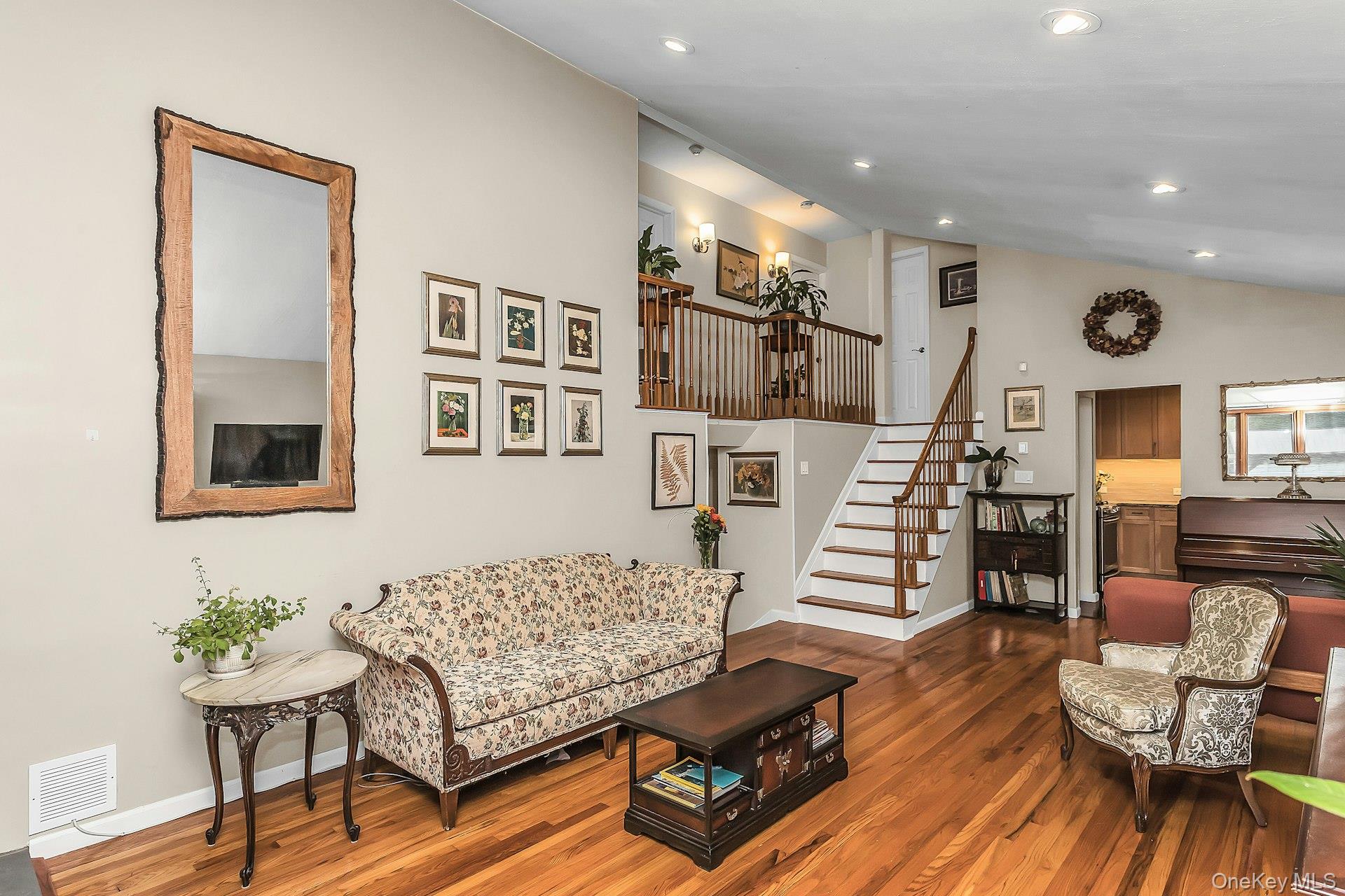 22 Rolling Hills Drive – For Sale photo 7