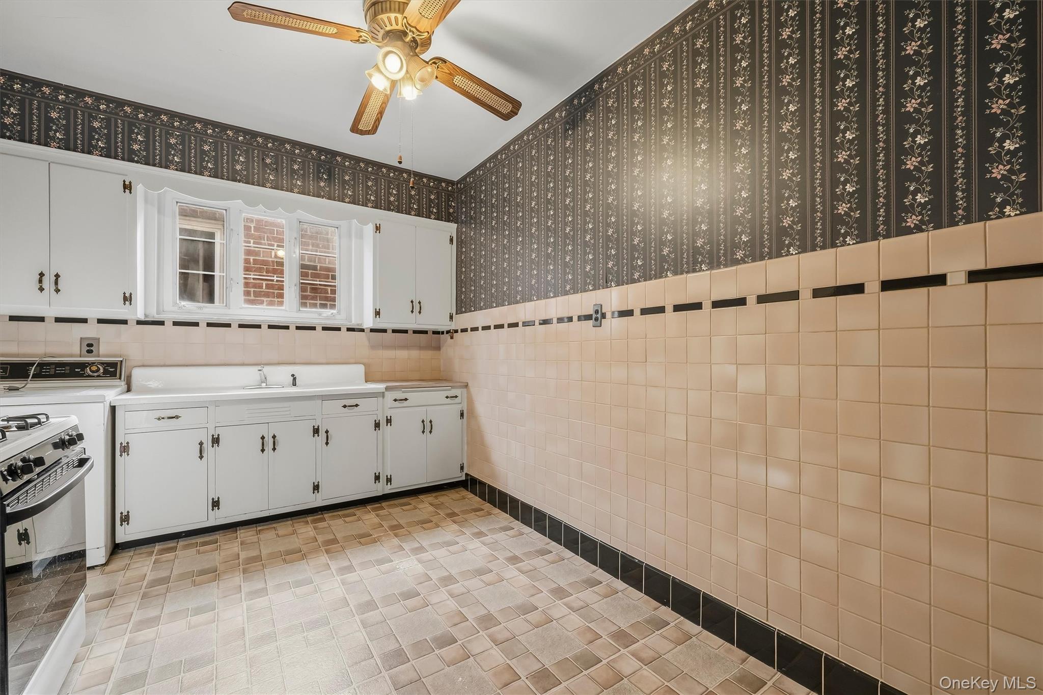 1824 Pilgrim Avenue – For Sale photo 25