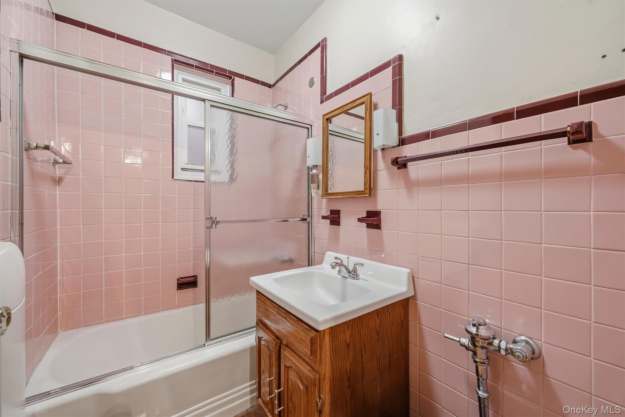 1824 Pilgrim Avenue – For Sale photo 23