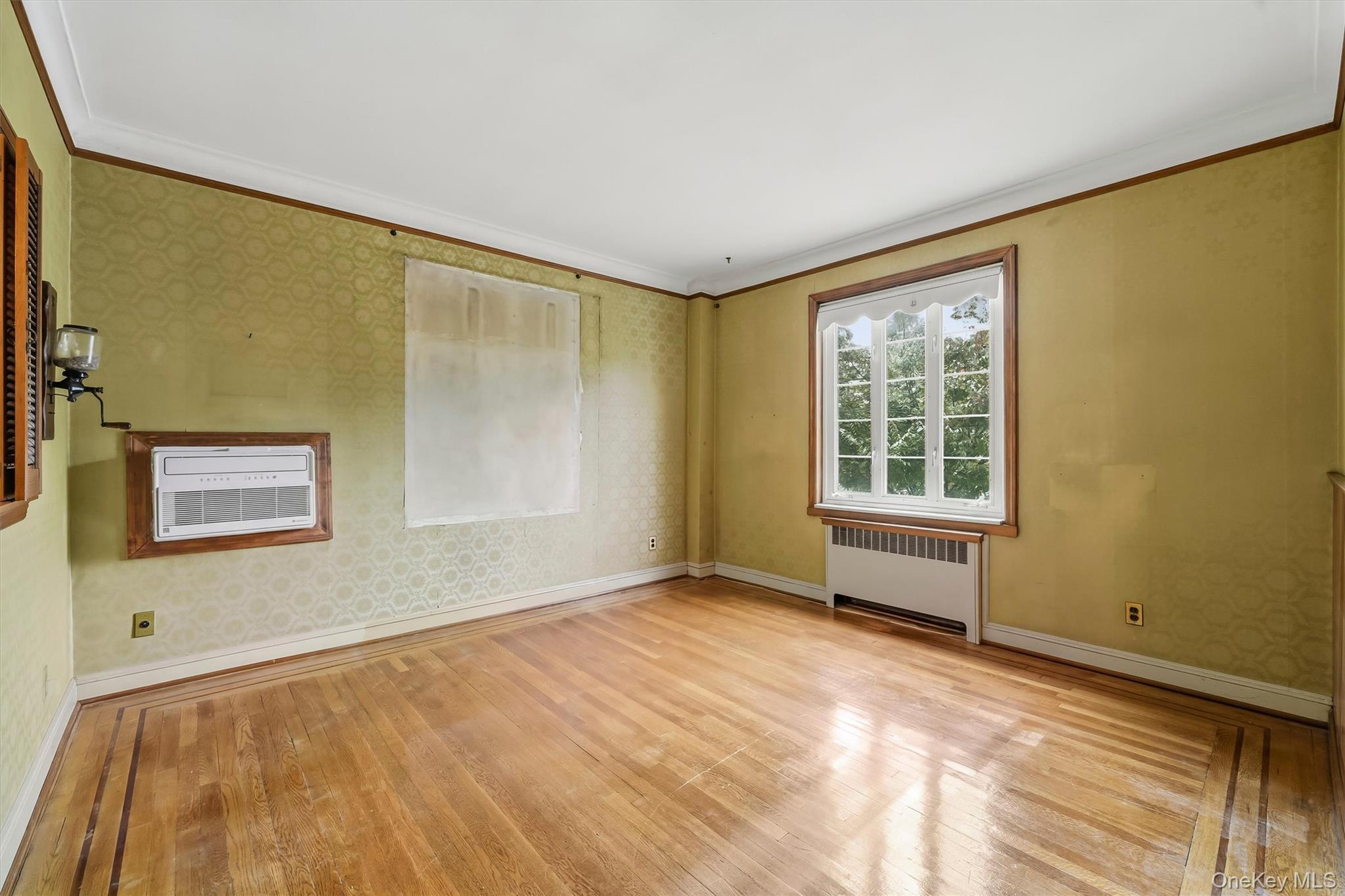 1824 Pilgrim Avenue – For Sale photo 6