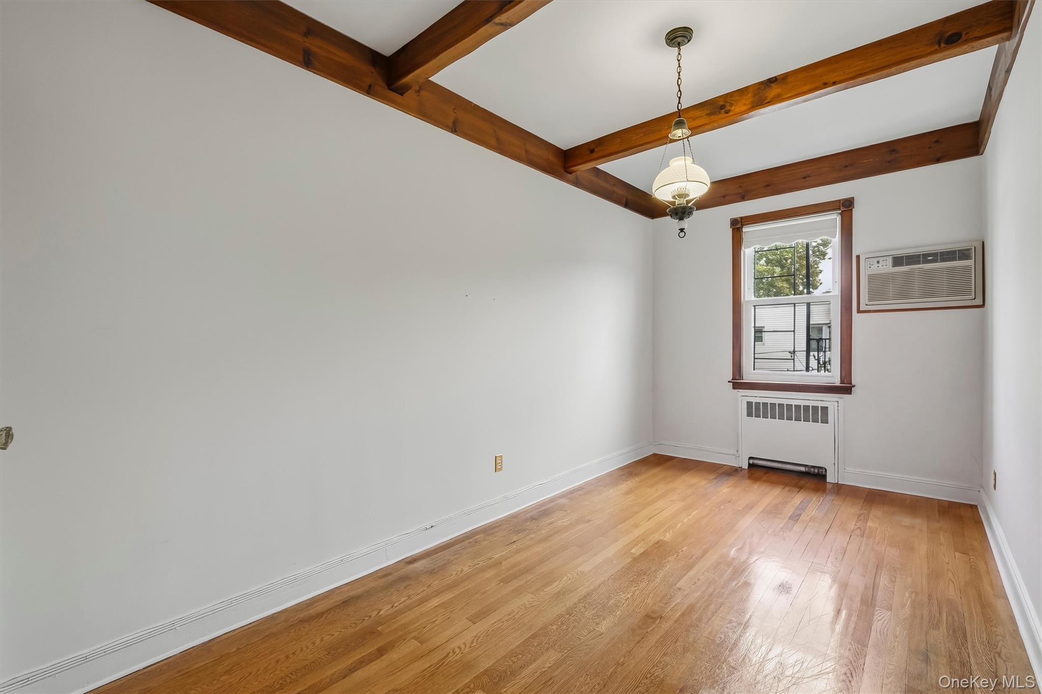 1824 Pilgrim Avenue – For Sale photo 16