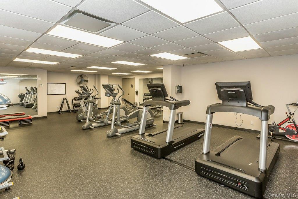25 Neptune Boulevard, Unit 2nd Floor photo 21