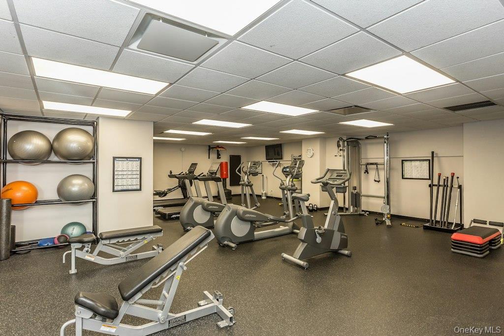 25 Neptune Boulevard, Unit 2nd Floor photo 20