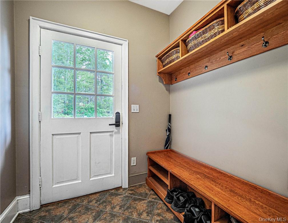 20 Rustic Hills Road – For Sale photo 12