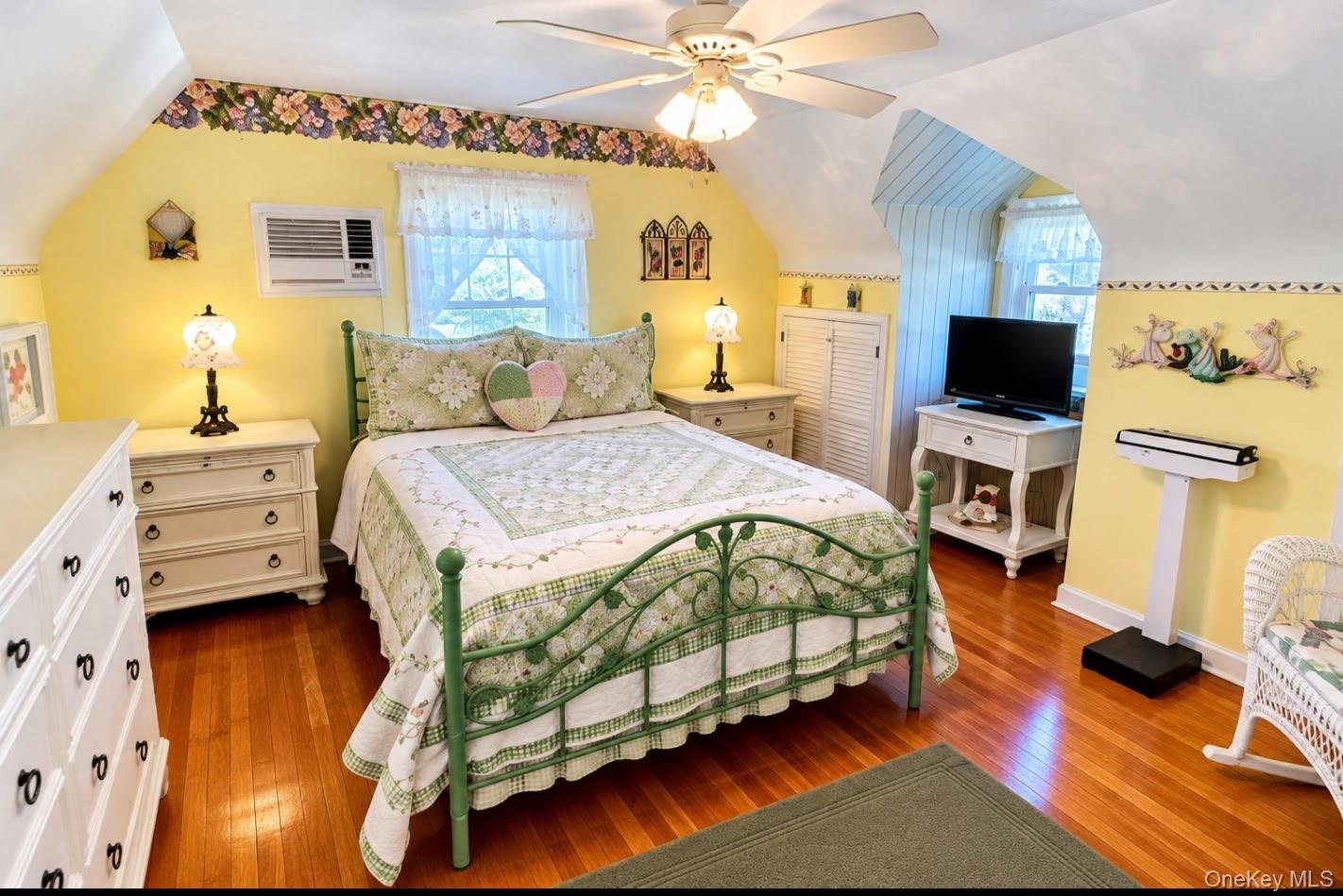 199 Claxton Avenue – For Sale photo 16