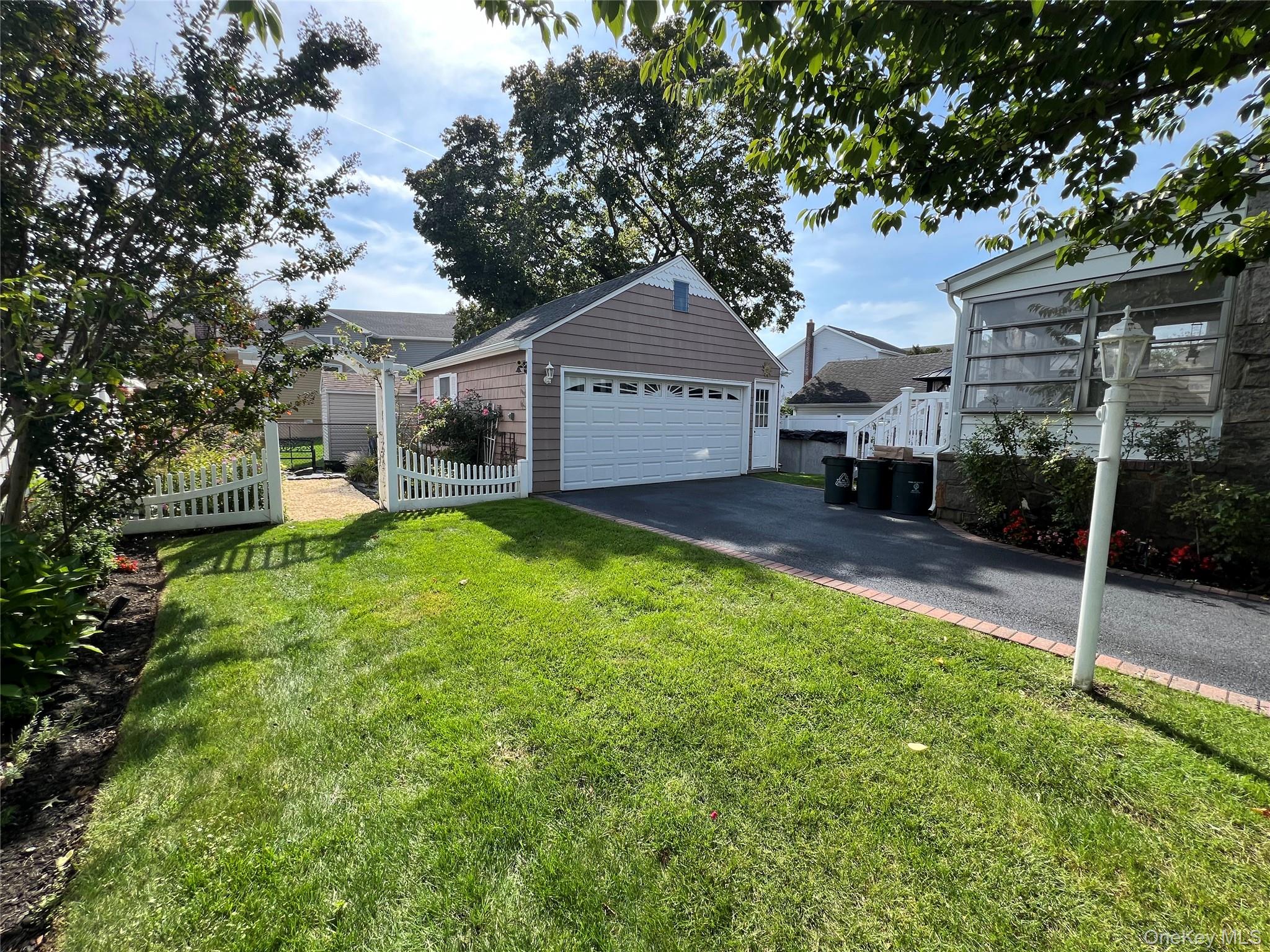 199 Claxton Avenue – For Sale photo 17