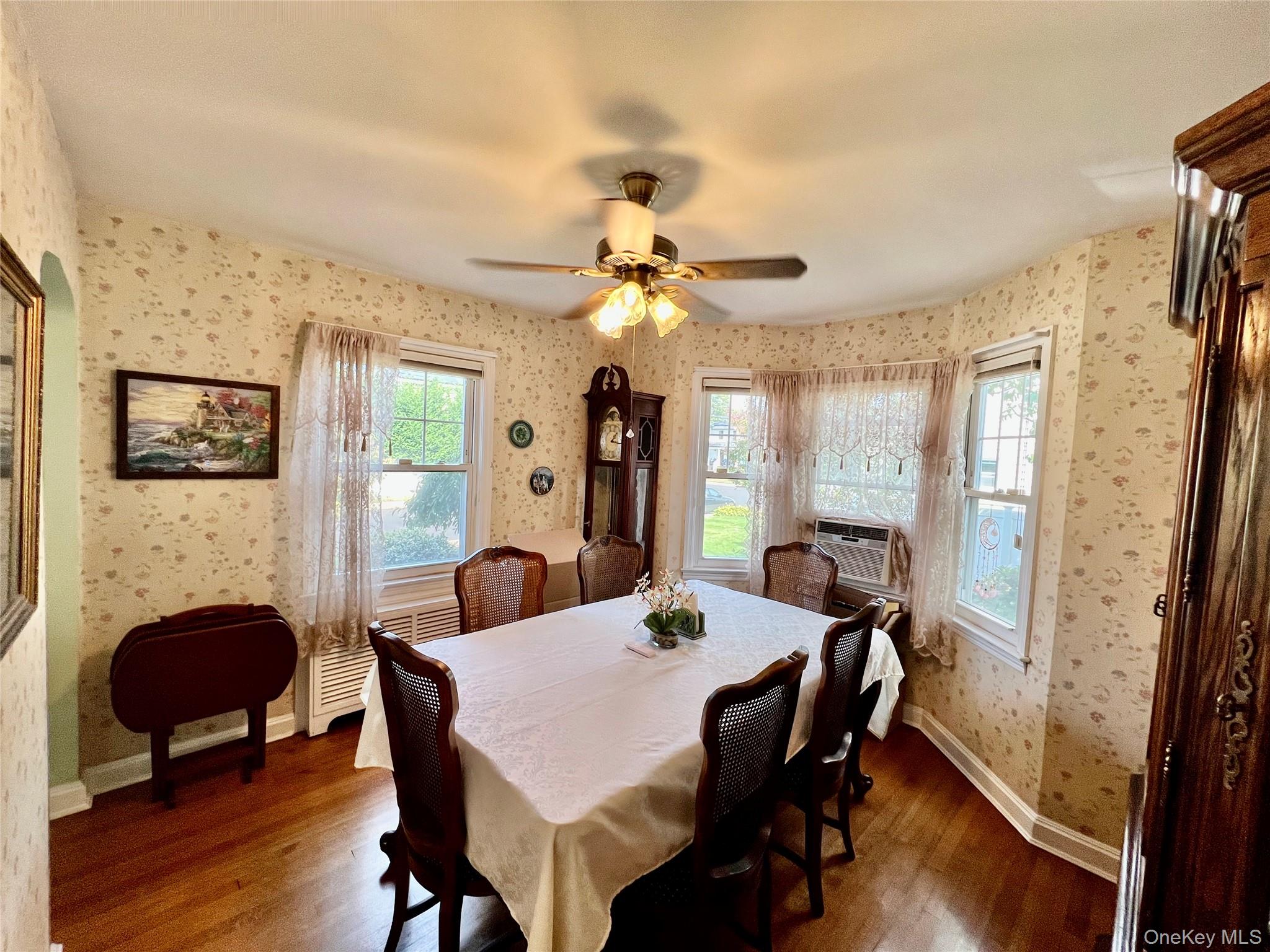 199 Claxton Avenue – For Sale photo 8