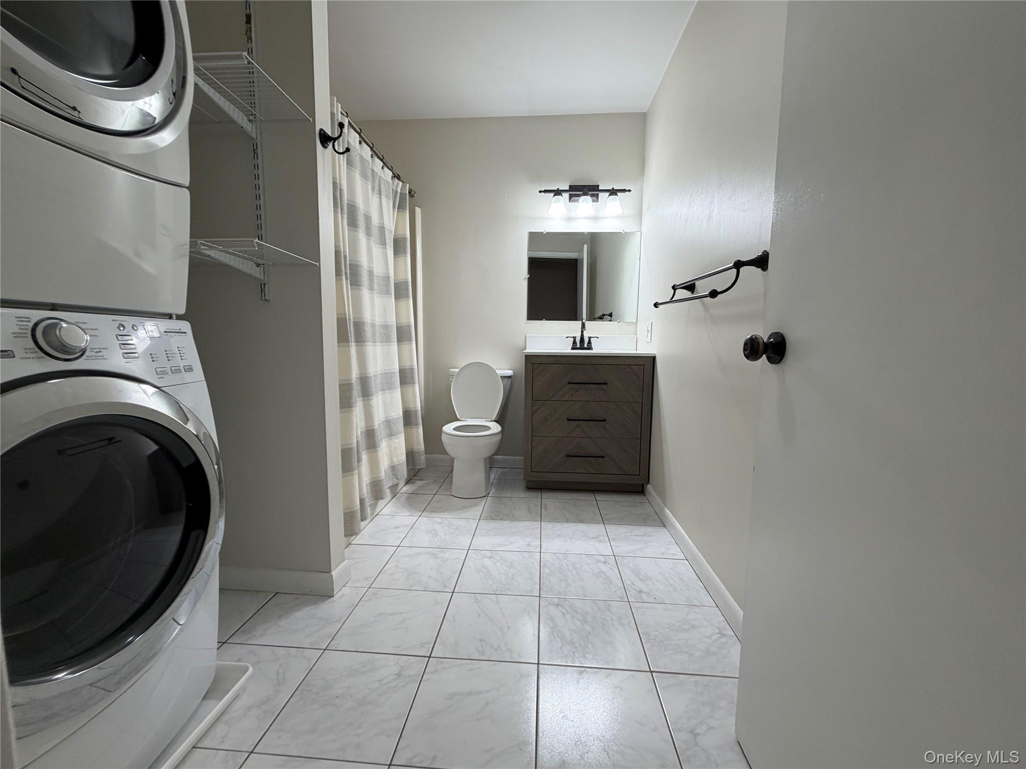 29 Scarborough Lane, Unit D photo 4