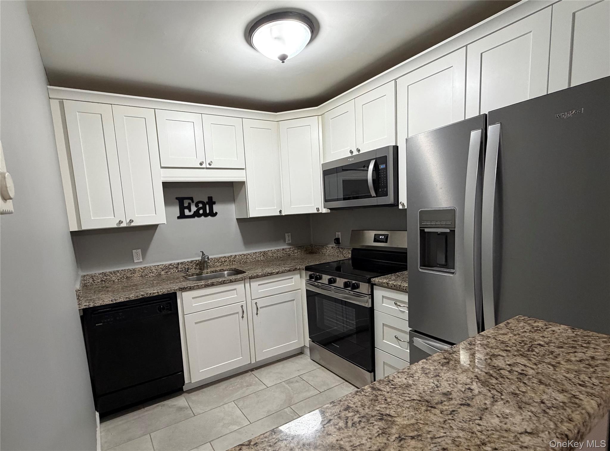 29 Scarborough Lane, Unit D photo 2