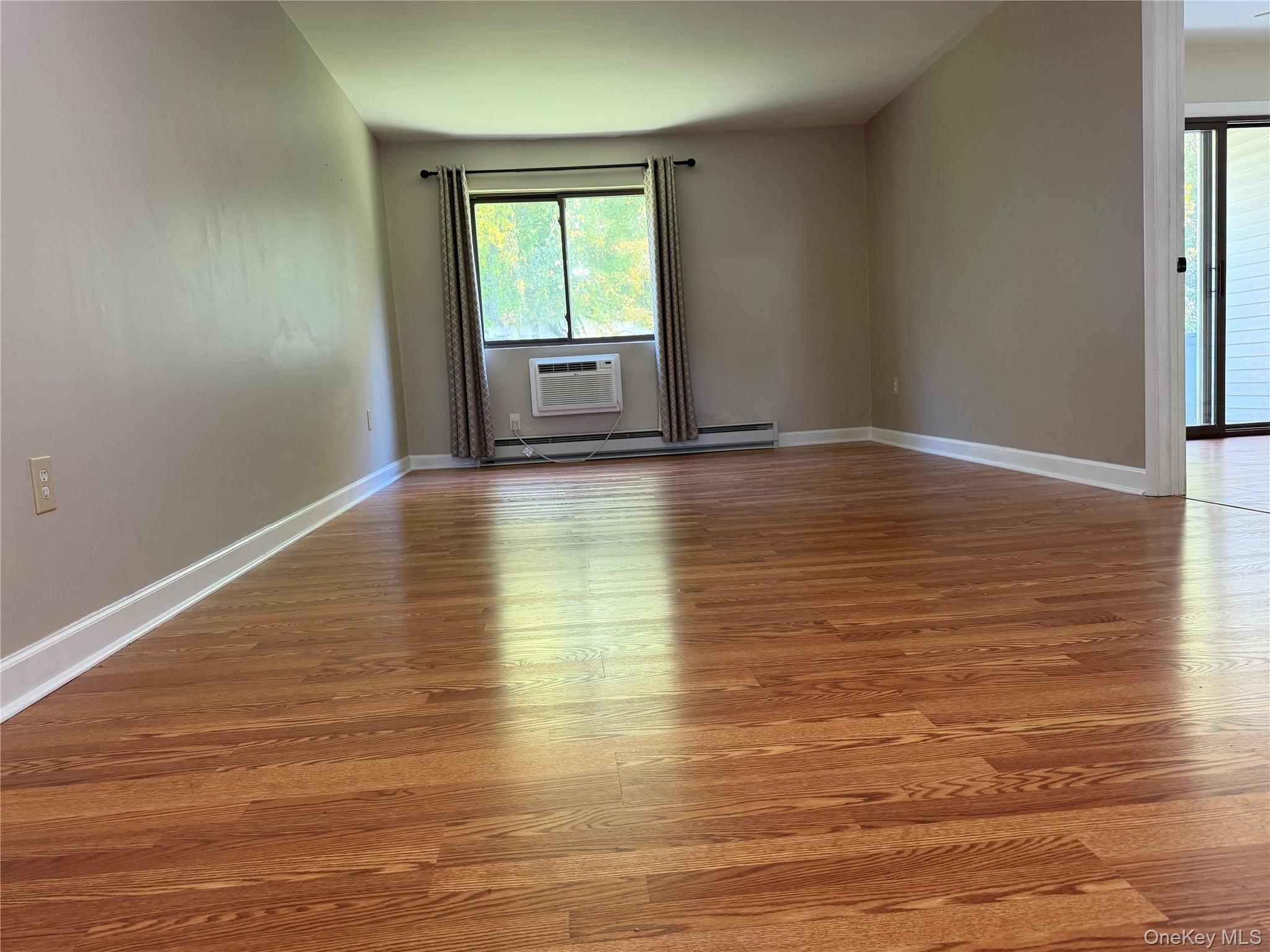 29 Scarborough Lane, Unit D photo 5