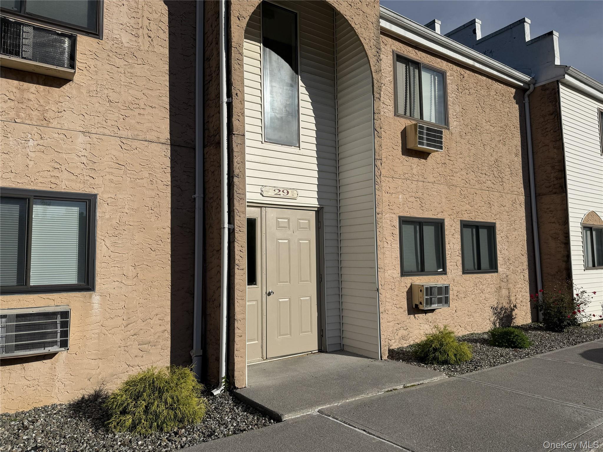 29 Scarborough Lane, Unit D