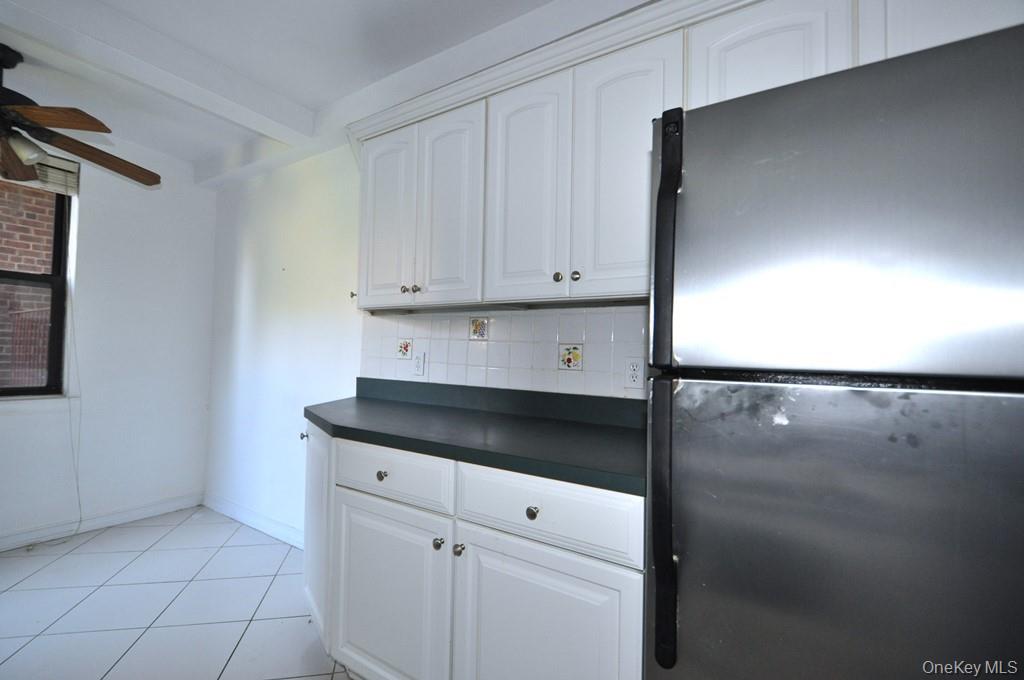 142 Garth Road, Unit 2N photo 10
