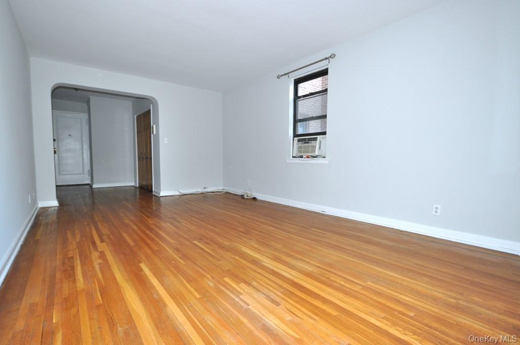 142 Garth Road, Unit 2N photo 5