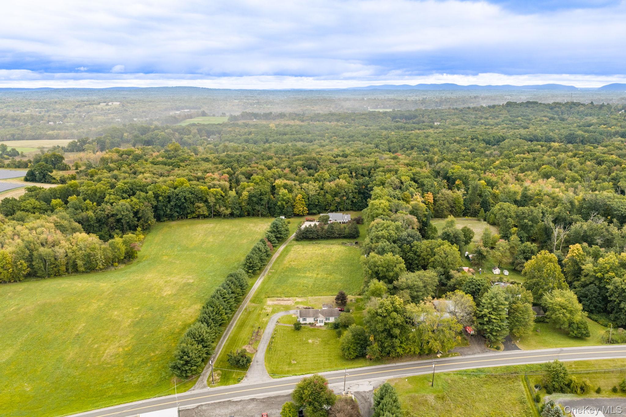 2362 Albany Post Road – For Sale photo 37