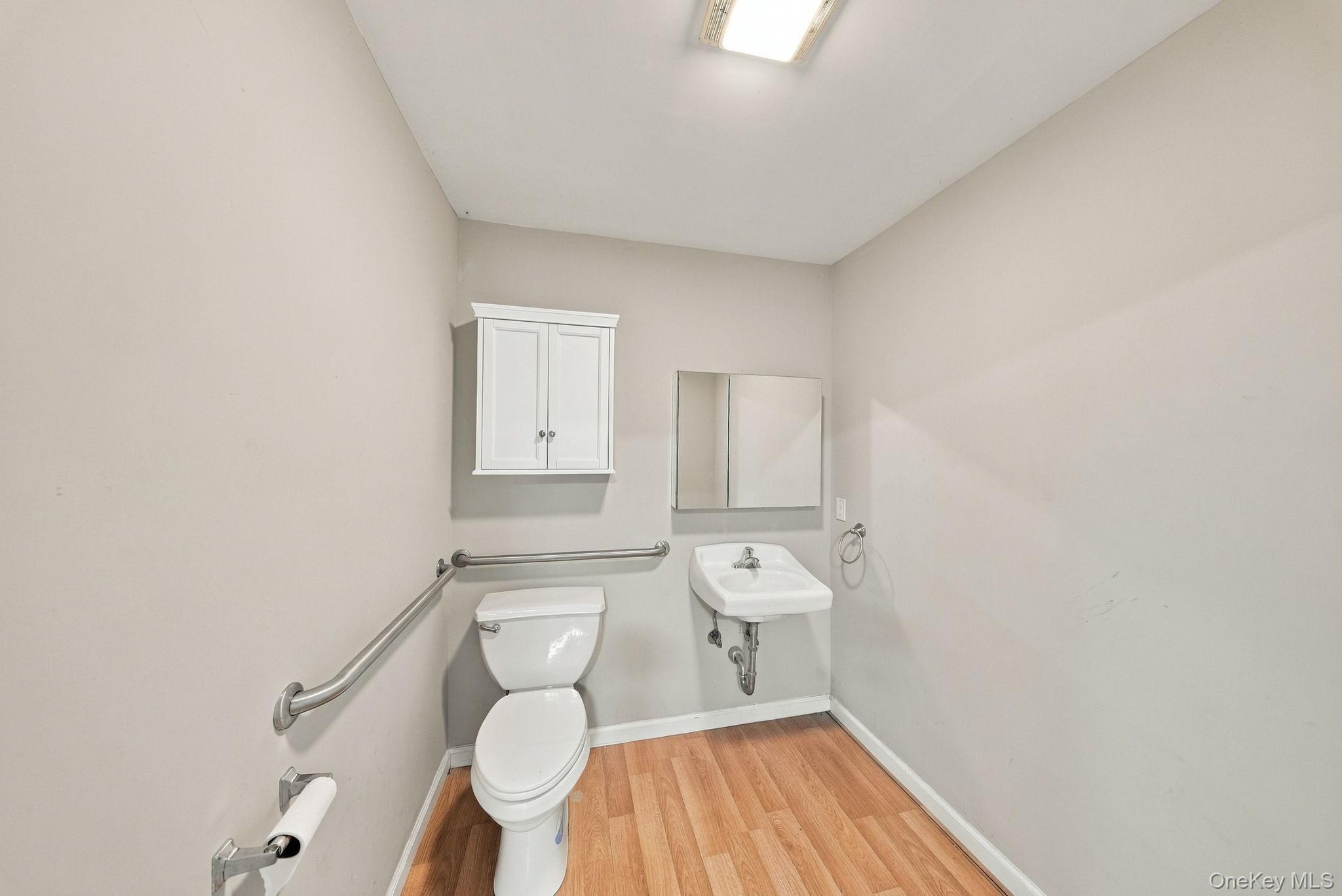 2362 Albany Post Road – For Sale photo 29