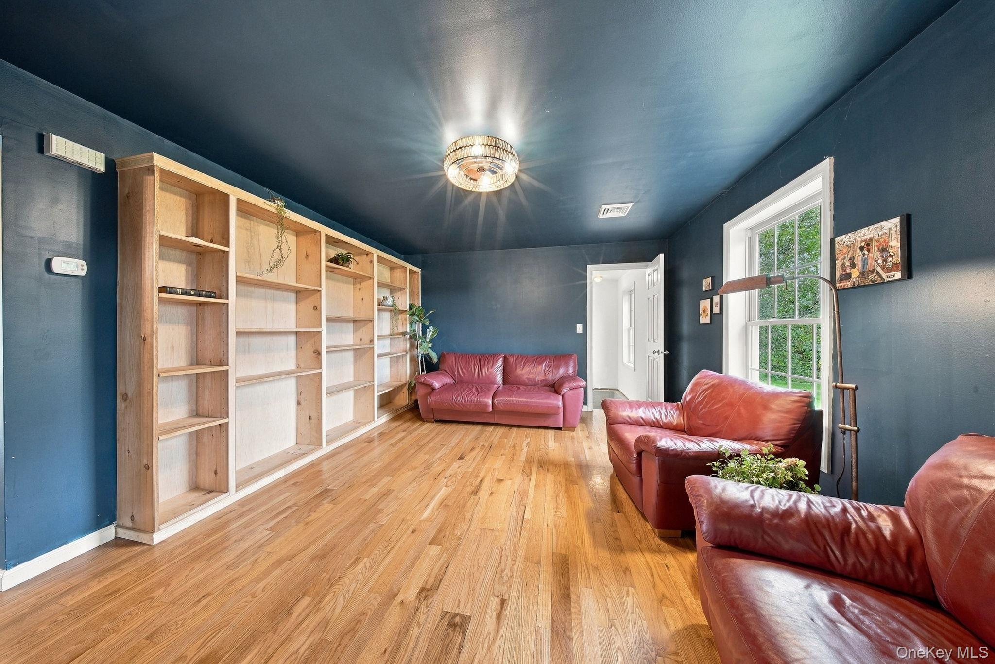 2362 Albany Post Road – For Sale photo 10