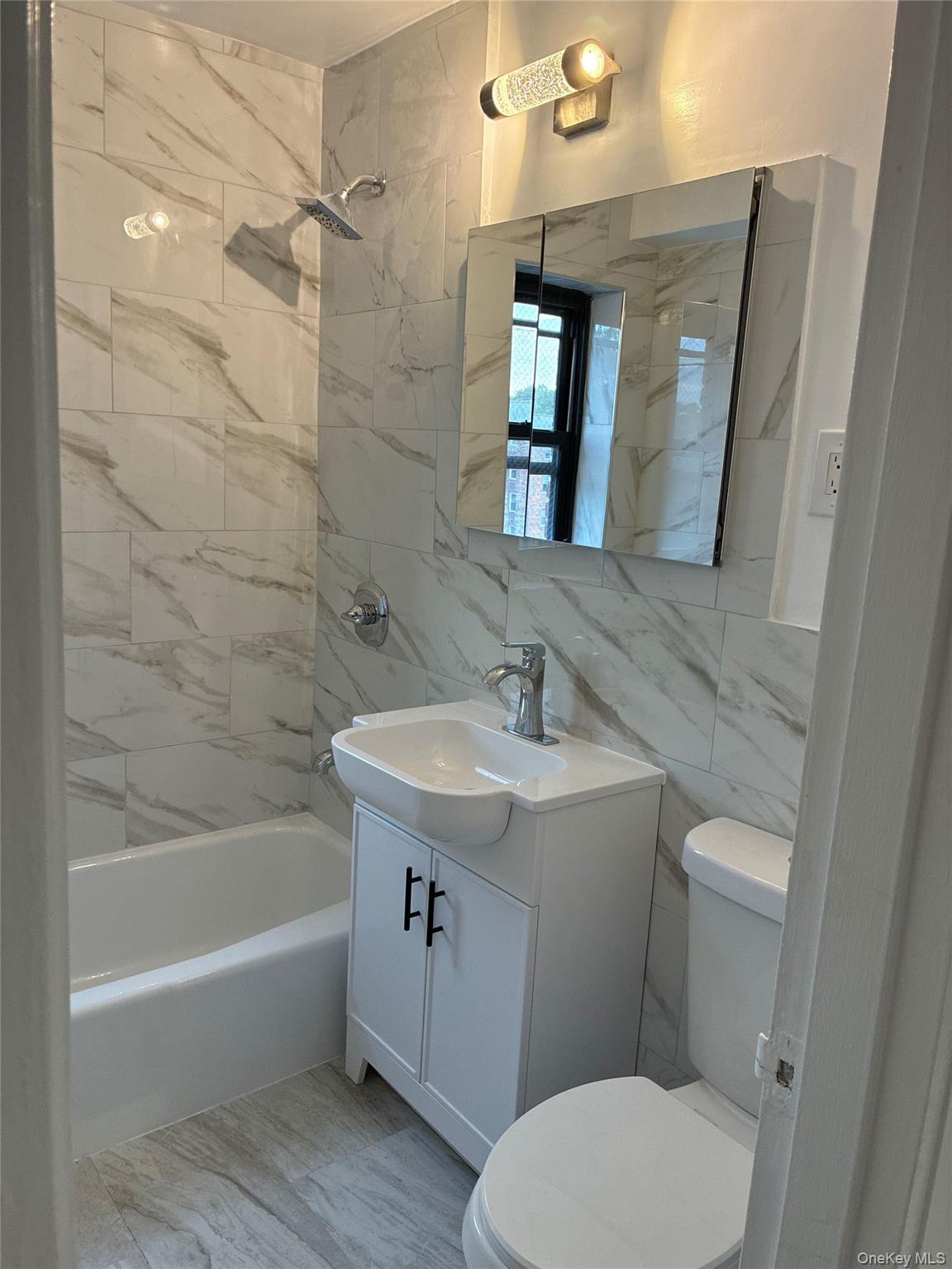 4200 Herkimer Place, Unit 7F photo 12