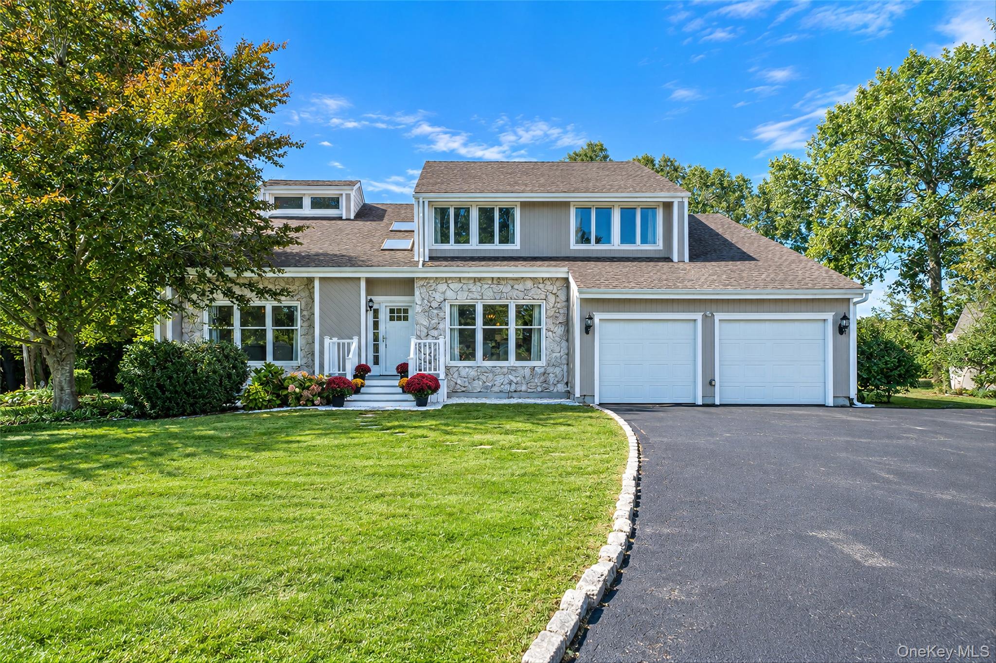 117 Southfield Road – For Sale photo 2