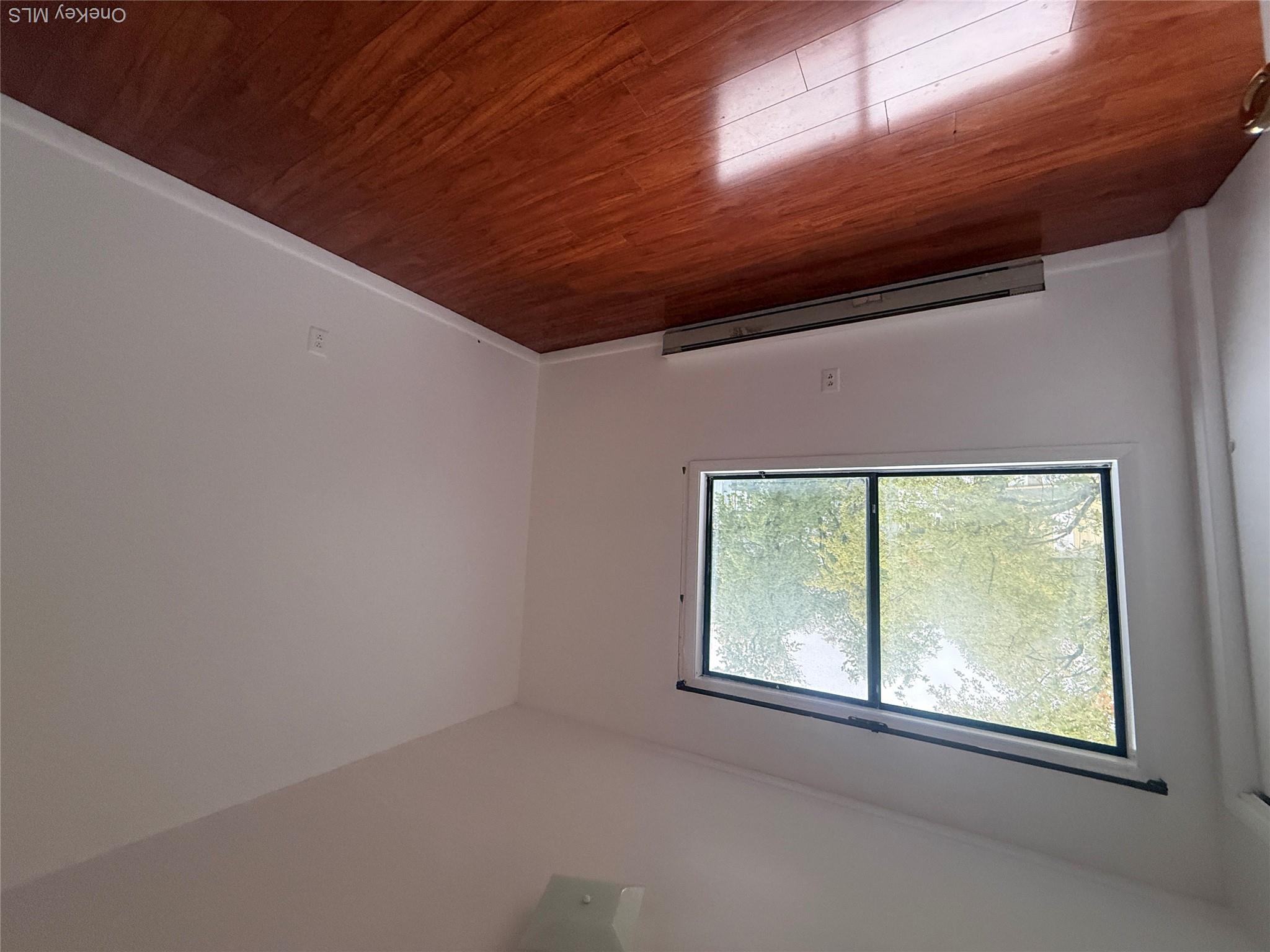 39 Robert Road – For Sale photo 11