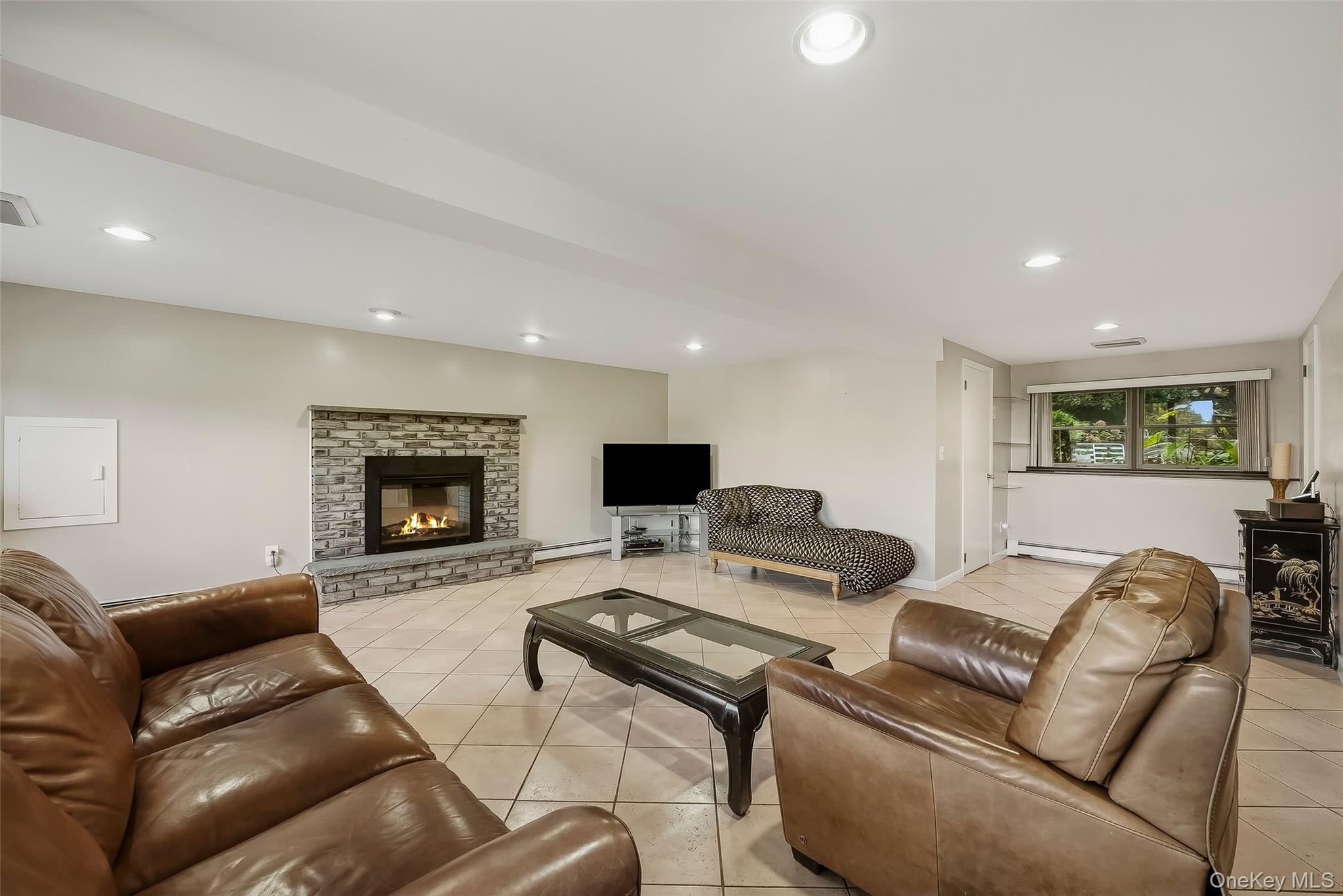86 Fairview Place – For Sale photo 8
