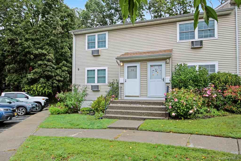 9 Forge Gate Drive, Unit E2 photo 5