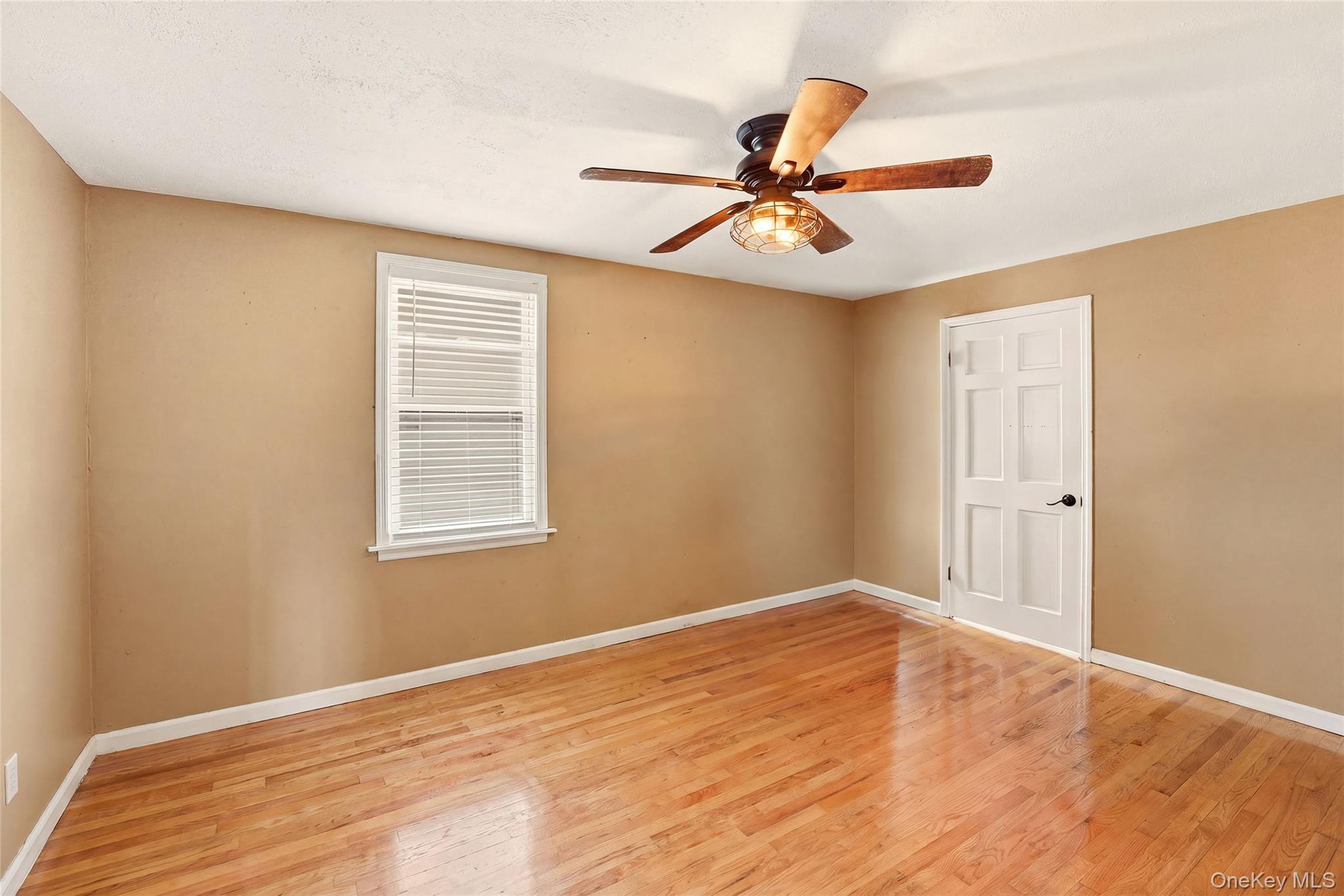 19 Catherine Avenue – For Sale photo 10