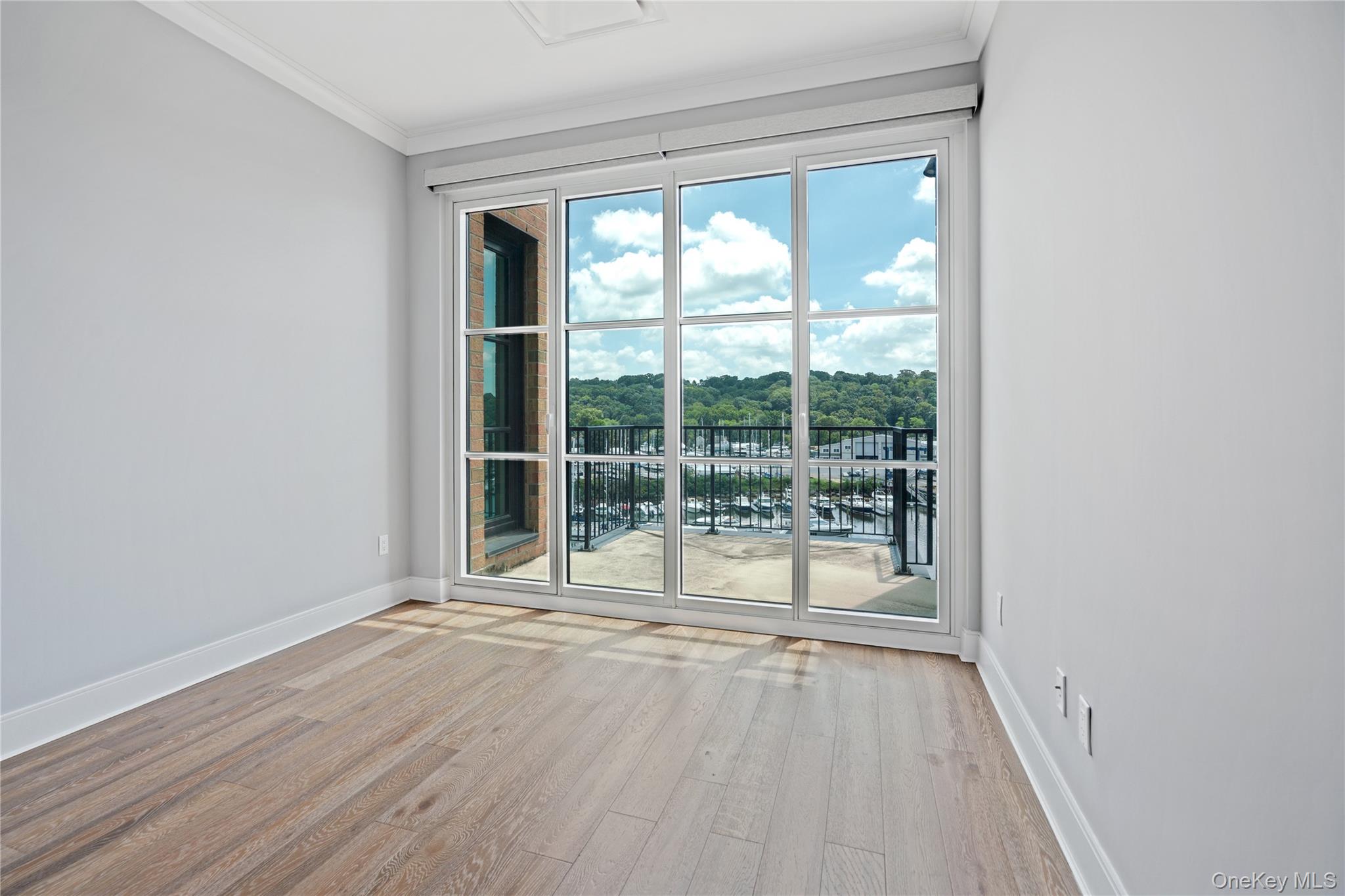 100 Garvies Point Road, Unit 1204 photo 17