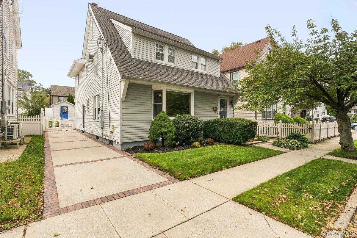 30 Astor Place – For Sale