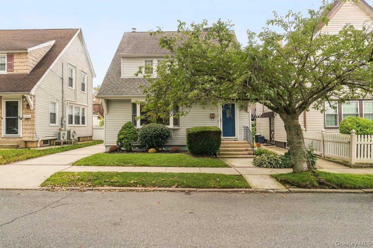 30 Astor Place – For Sale photo 3