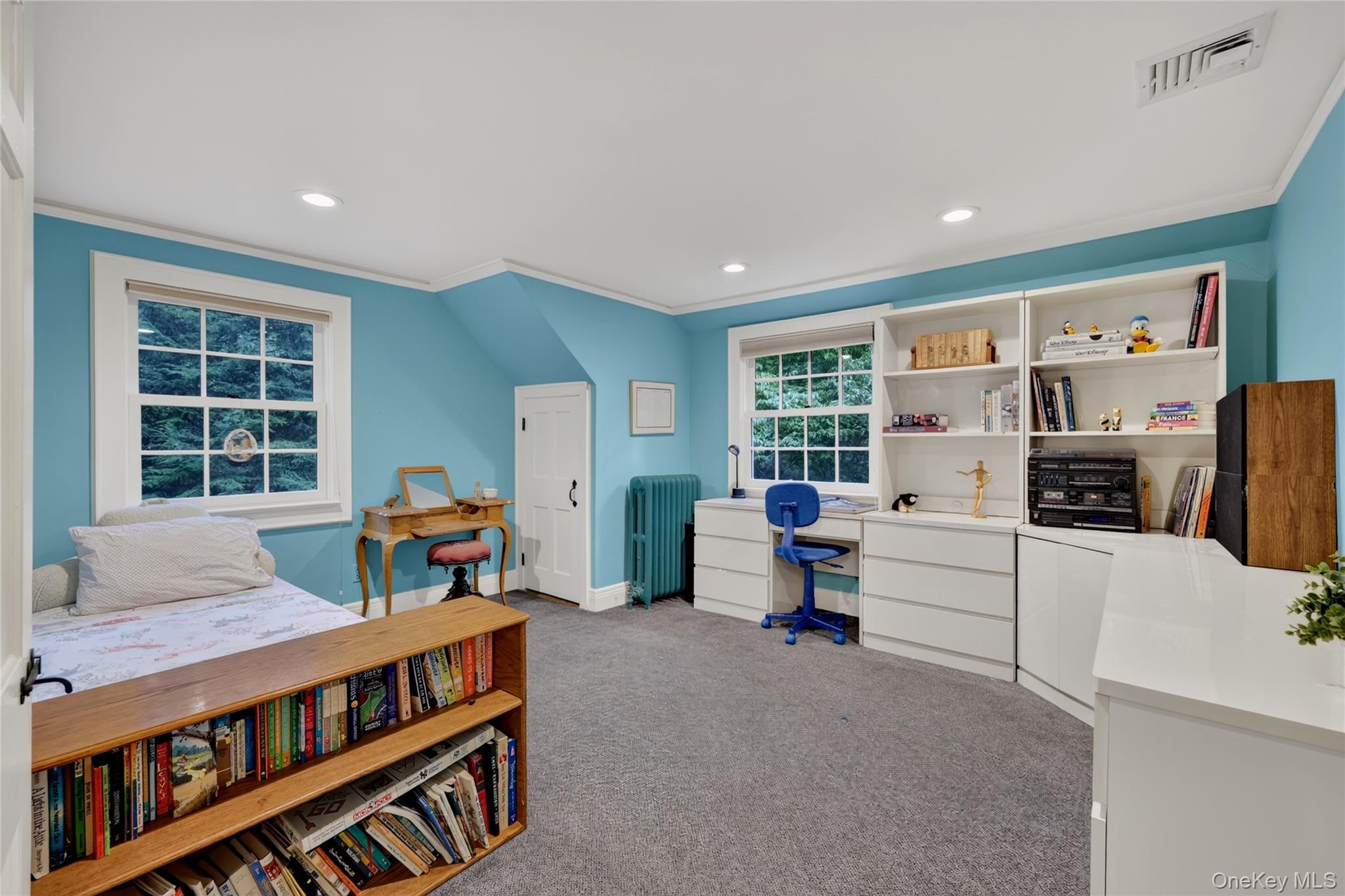 32 Eastview Avenue – For Sale photo 20