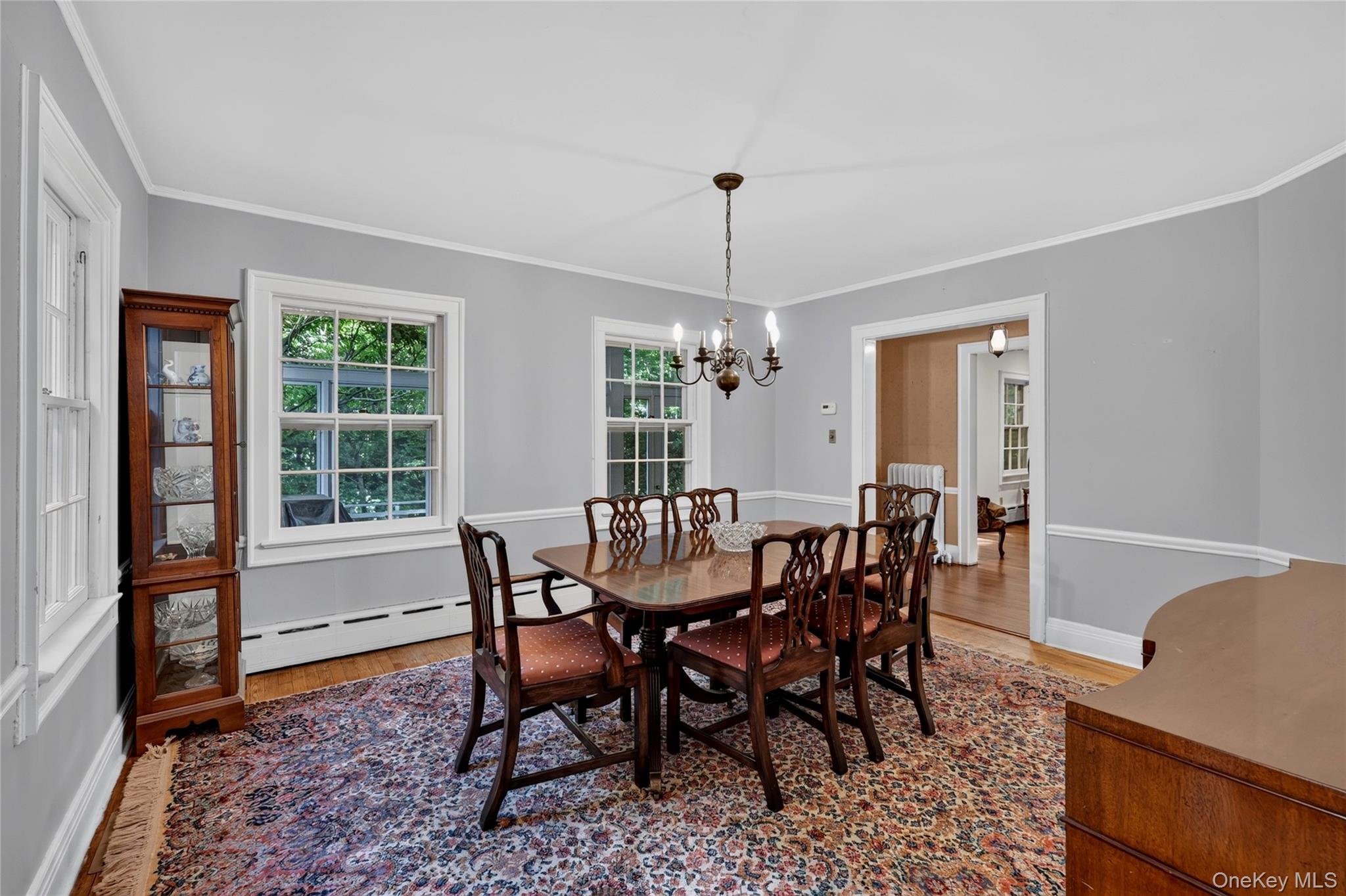32 Eastview Avenue – For Sale photo 9