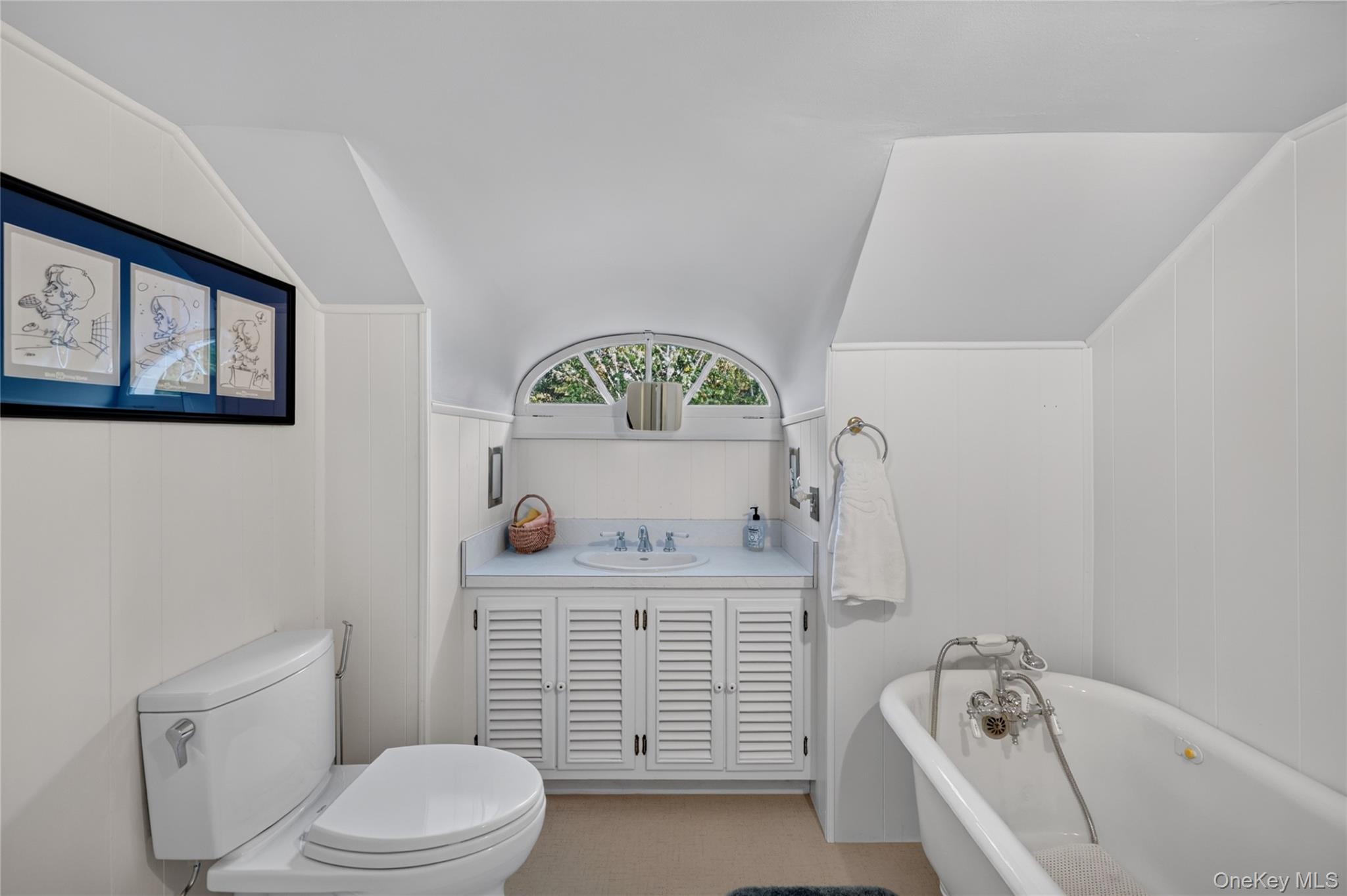 32 Eastview Avenue – For Sale photo 27