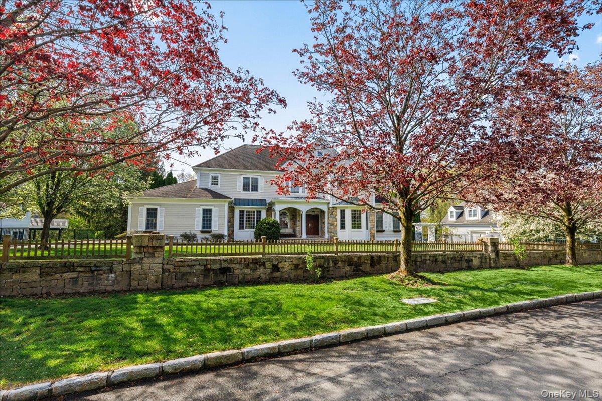 68 Stonewall Circle – For Sale photo 2