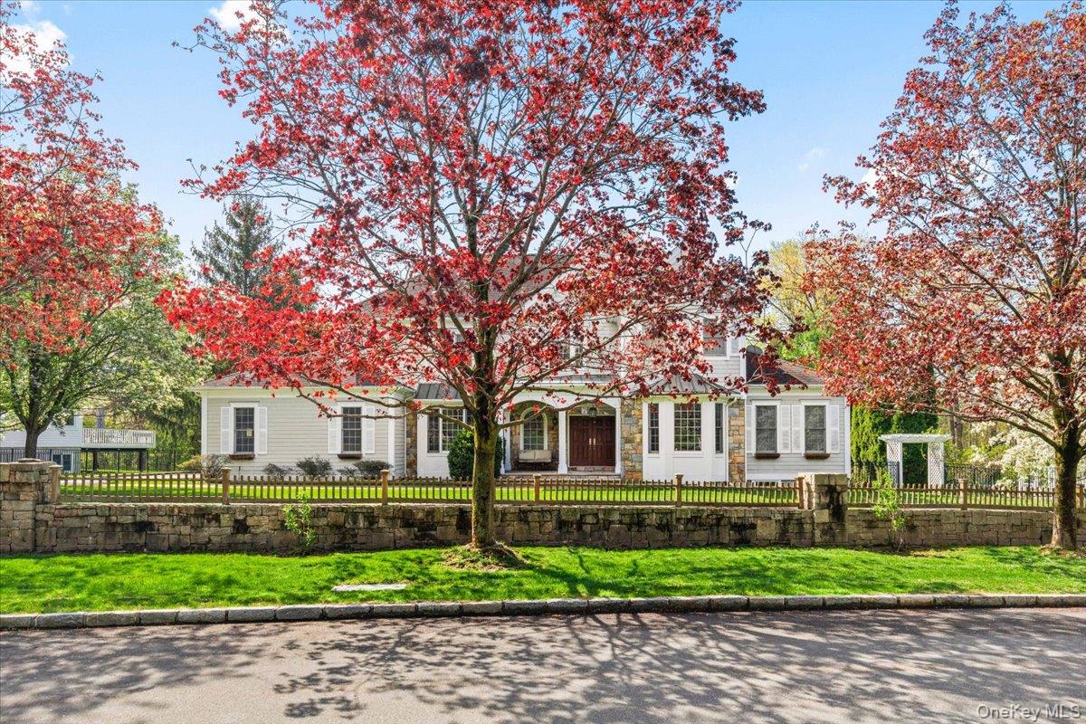 68 Stonewall Circle – For Sale