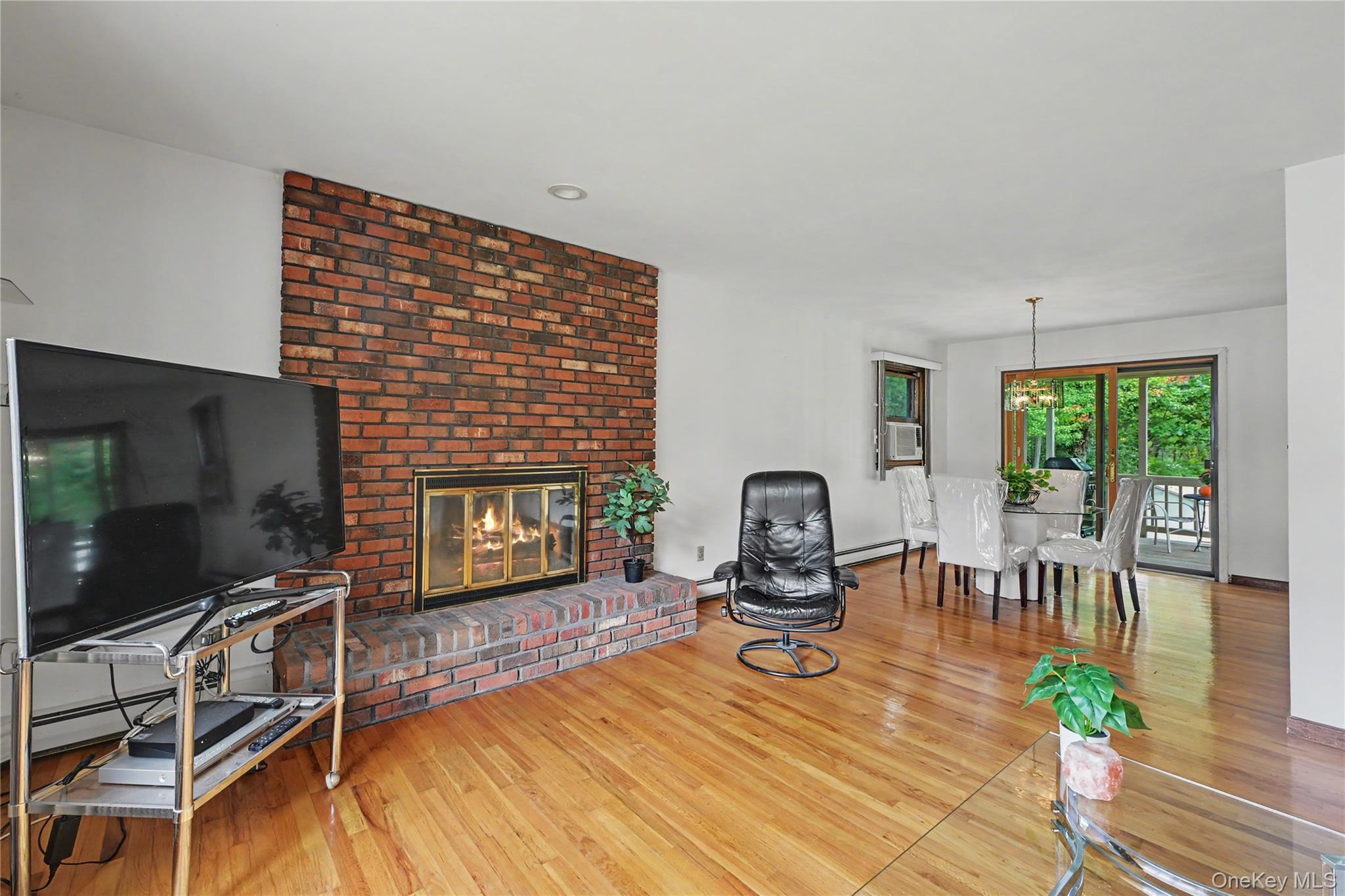 26 Tamarack Hill Drive – For Sale photo 5