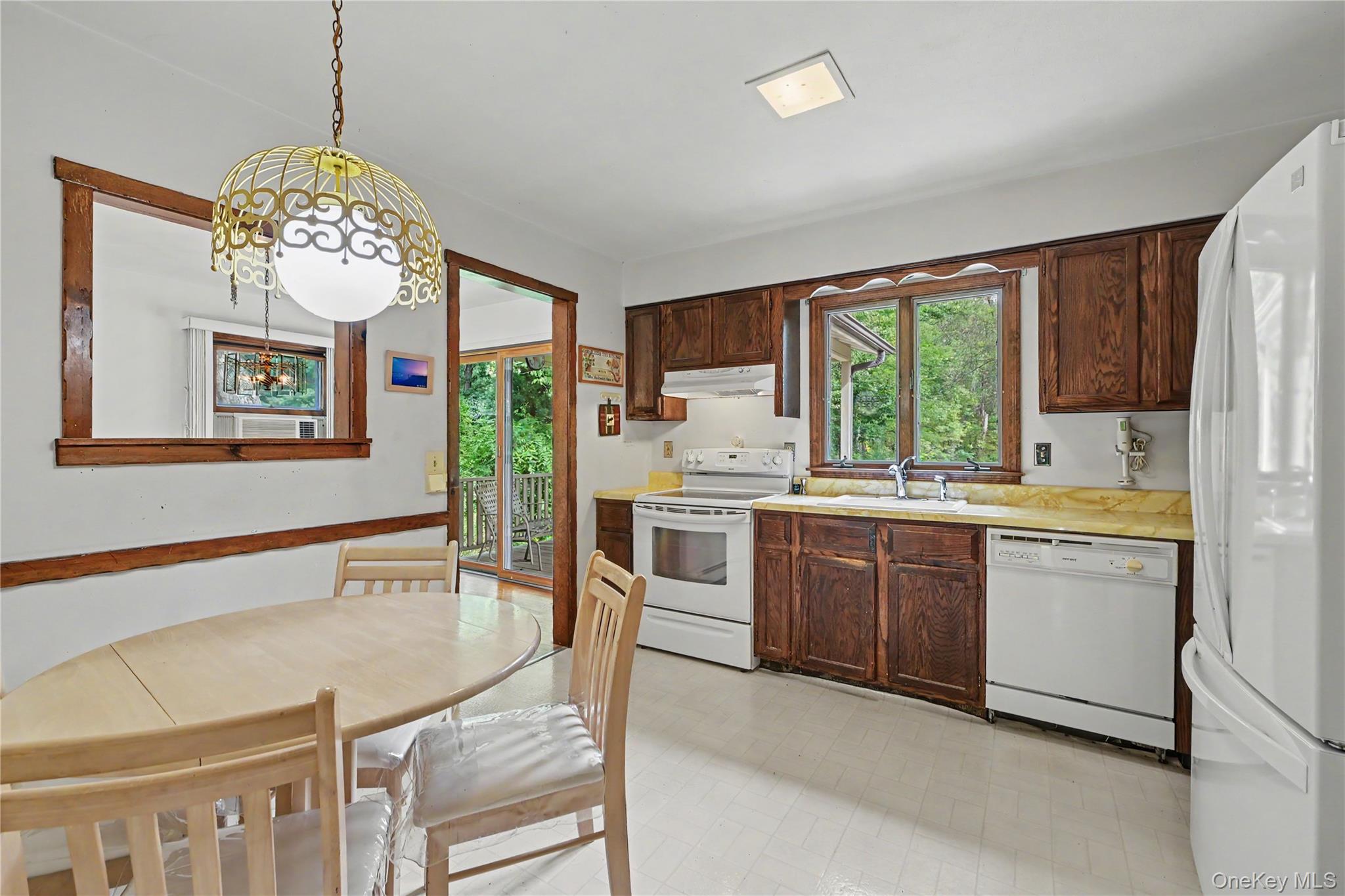 26 Tamarack Hill Drive – For Sale photo 10