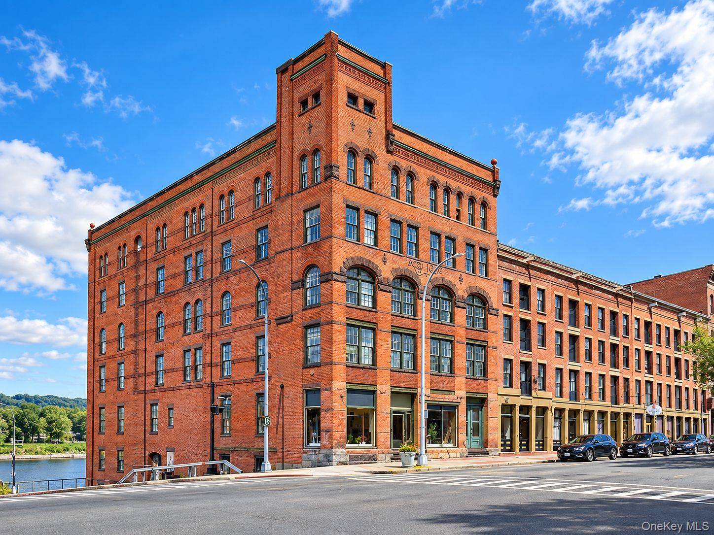 155 River Street, Unit A4