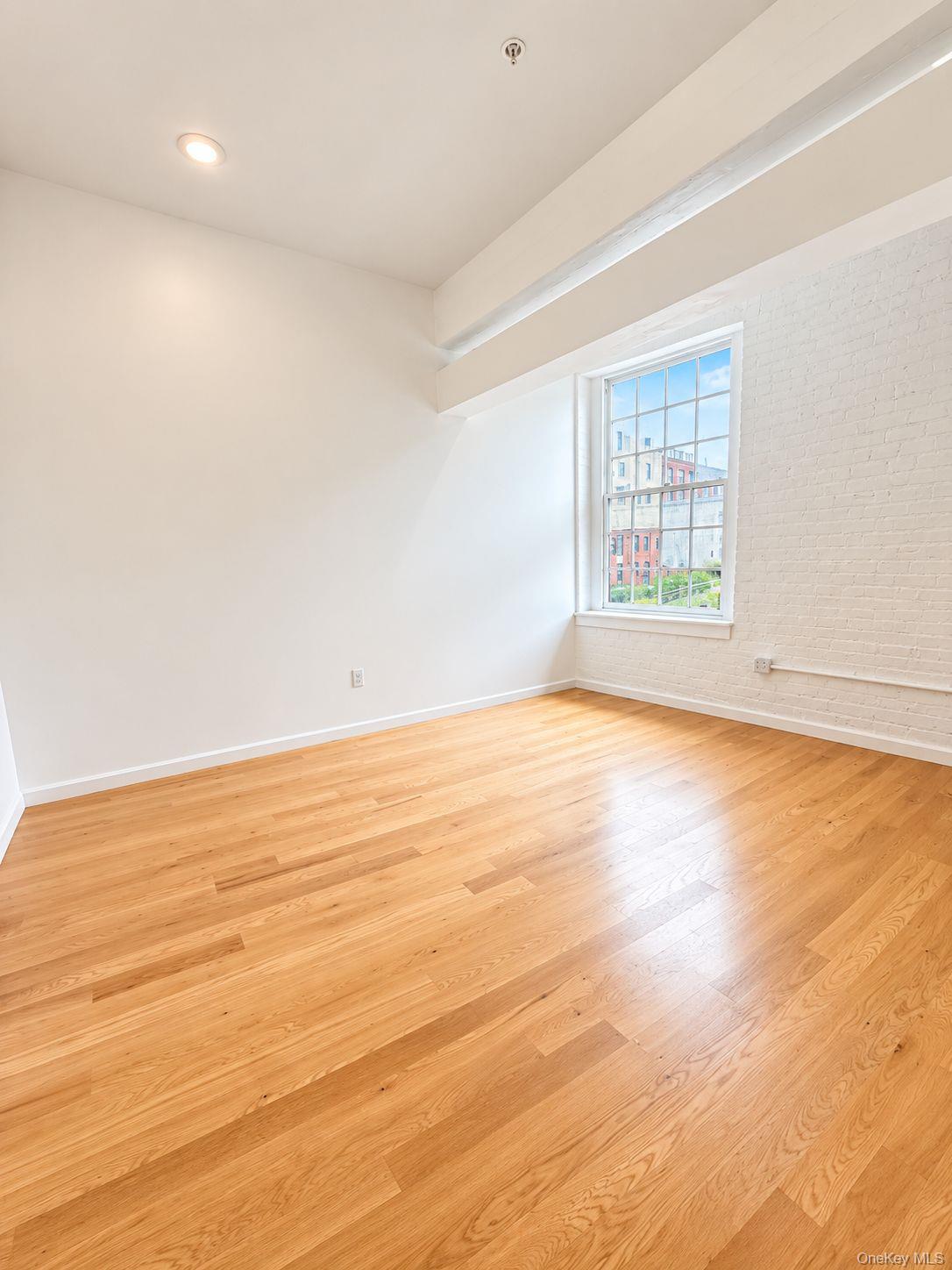 155 S River St, Unit A2 photo 6