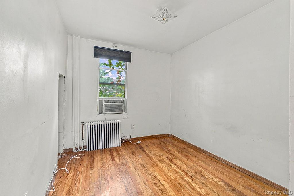 227 Devoe Street – For Sale photo 15